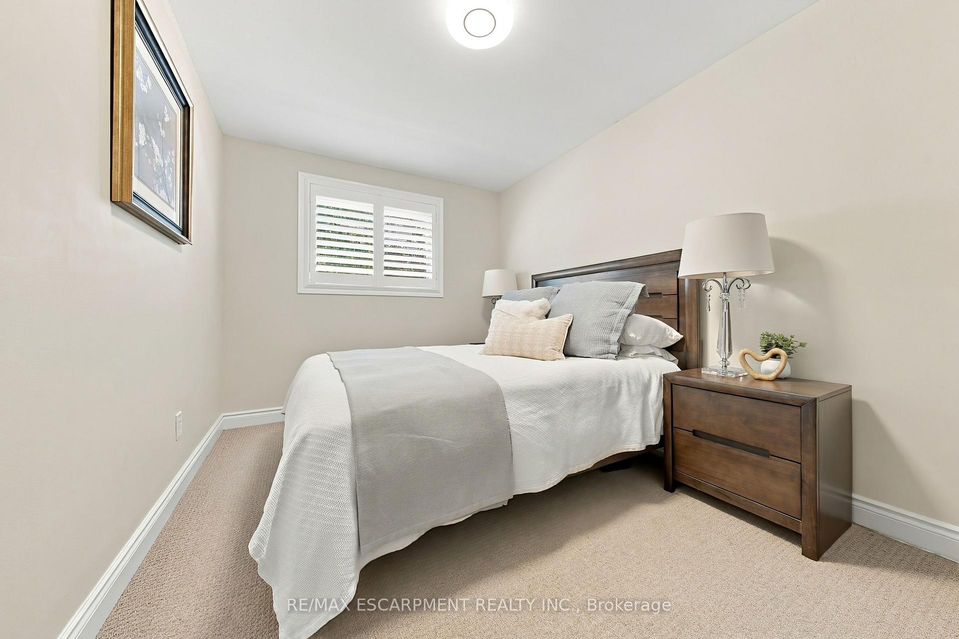 Photo 67 of 2231 Urwin Crescent, Oakville, West — HOMEH
