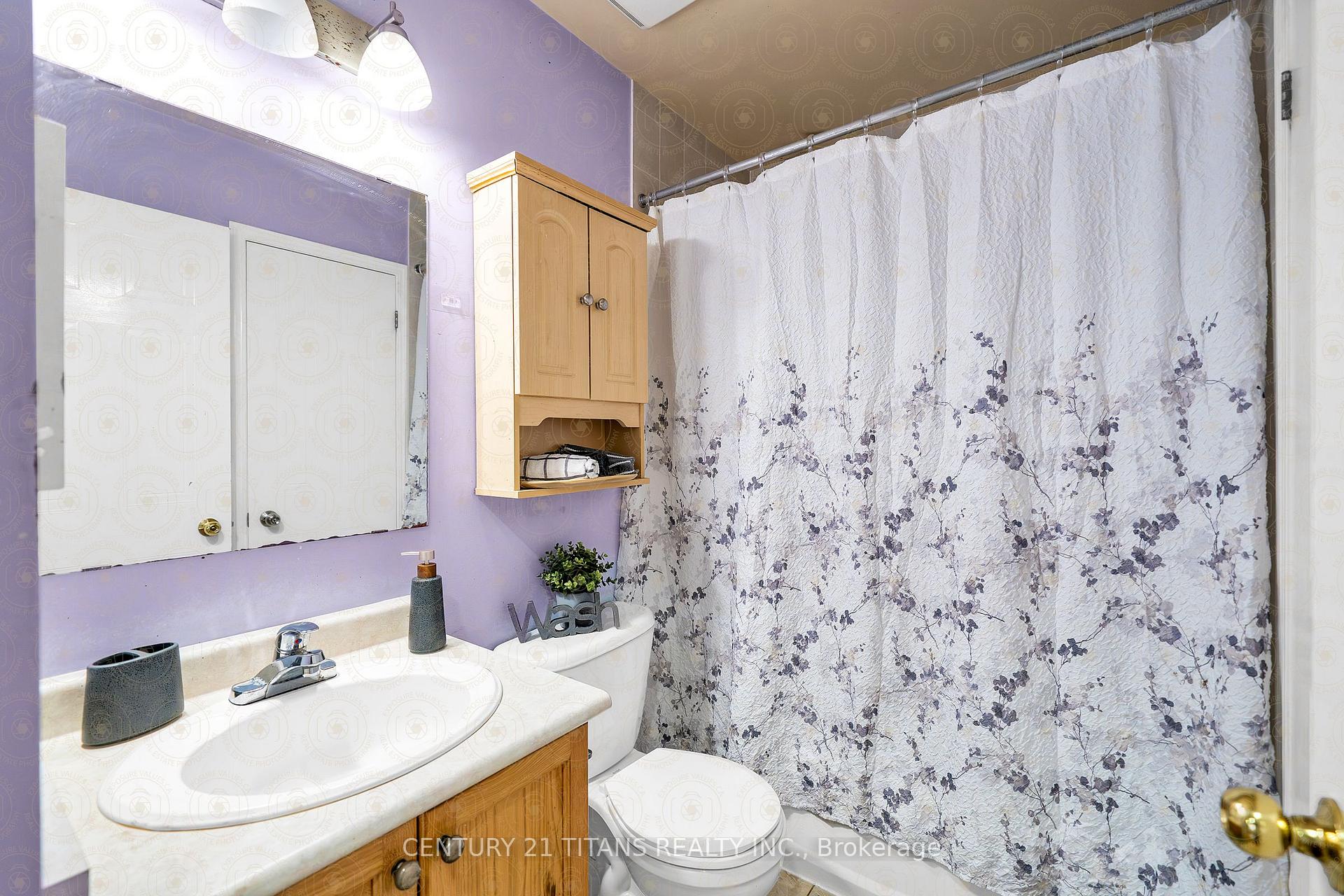 Photo 8 of 51 Marchwood Crescent, Clarington, Bowmanville — HOMEH