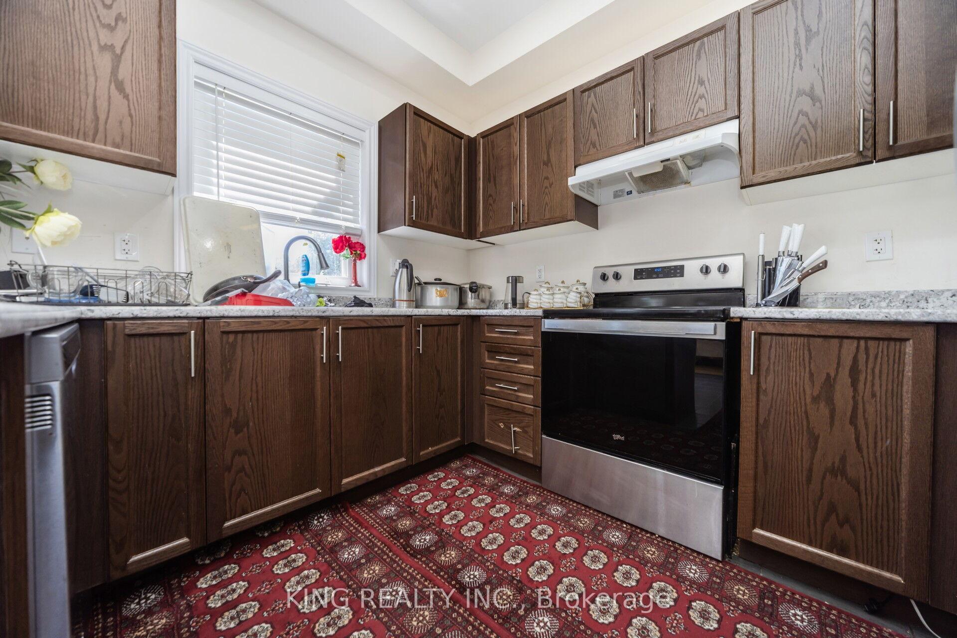Photo 19 of 7 Todd Crescent, Southgate — HOMEH