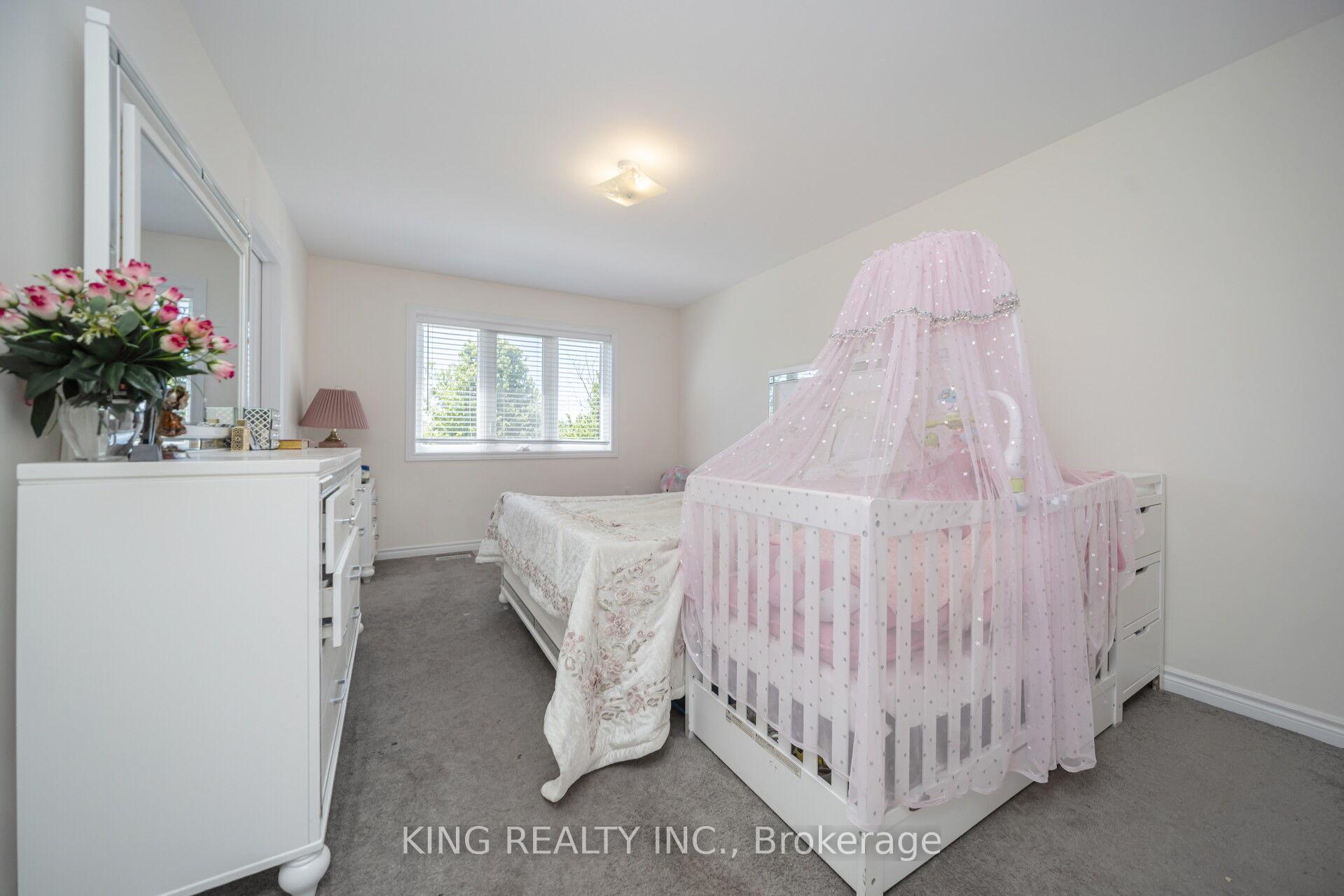 Photo 25 of 7 Todd Crescent, Southgate — HOMEH