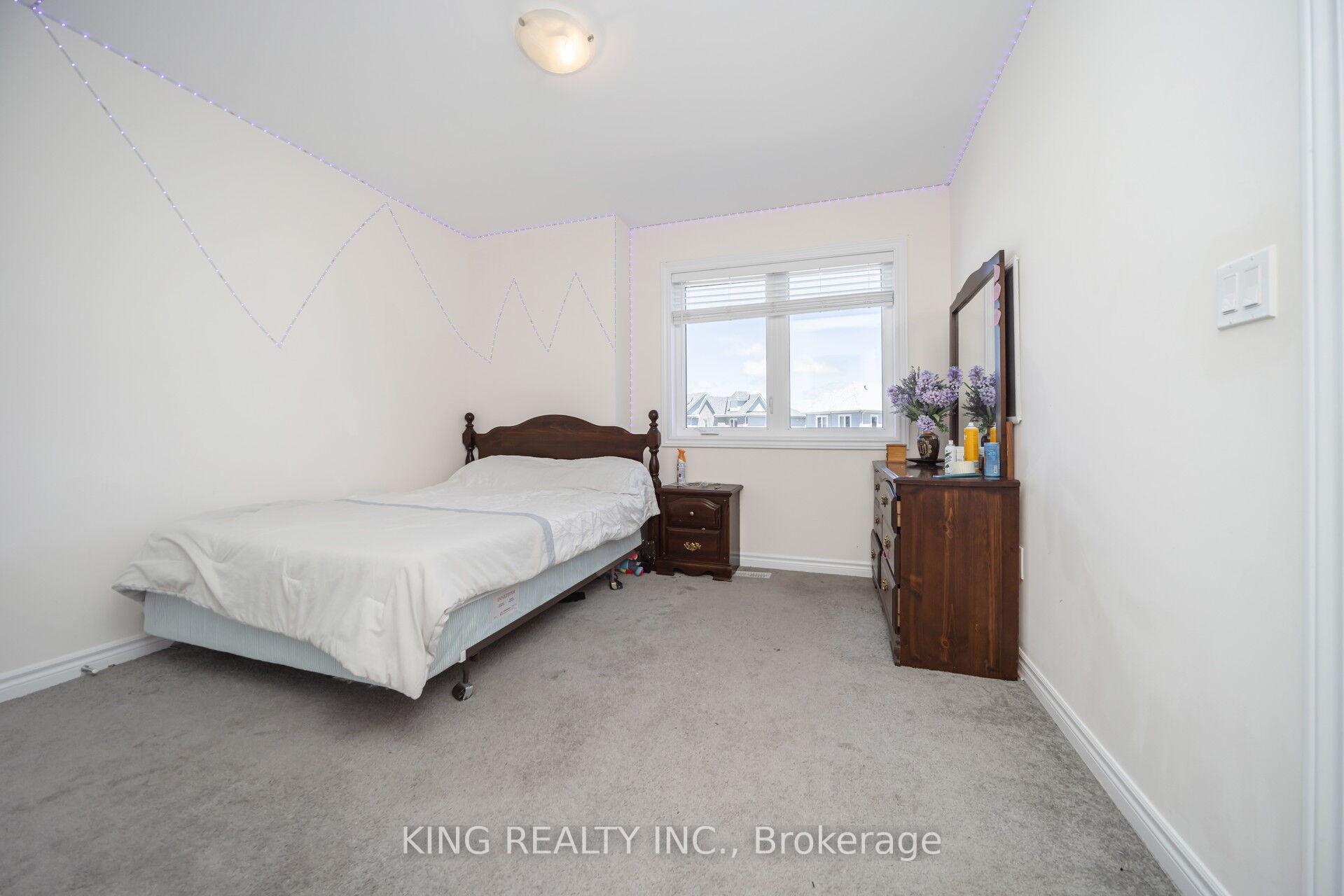 Photo 31 of 7 Todd Crescent, Southgate — HOMEH