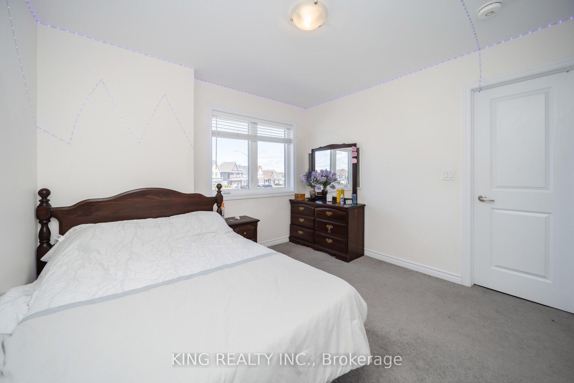 Photo 32 of 7 Todd Crescent, Southgate — HOMEH