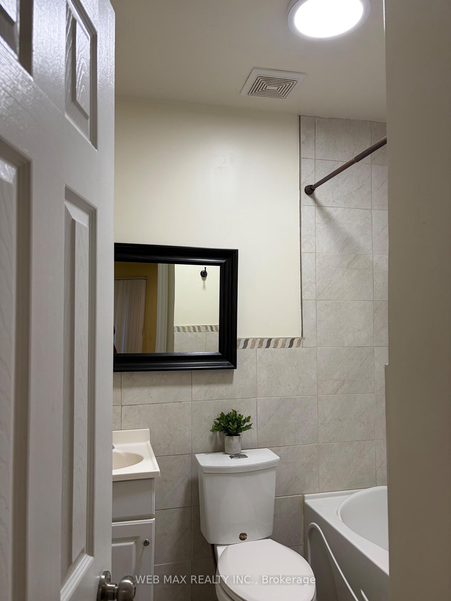 Photo 2 of Unit Main, 15 Branstone Road, Toronto, Caledonia-Fairbank — HOMEH