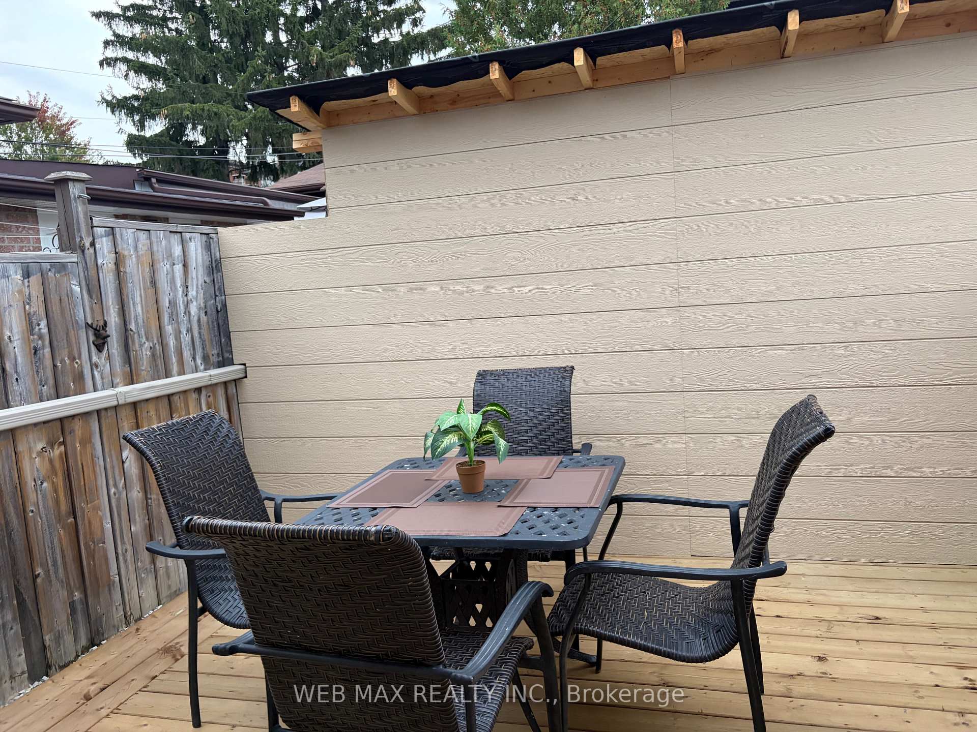 Photo 3 of Unit Main, 15 Branstone Road, Toronto, Caledonia-Fairbank — HOMEH