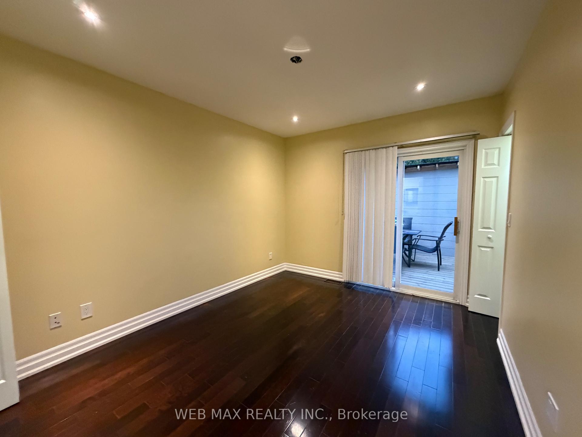 Photo 6 of Unit Main, 15 Branstone Road, Toronto, Caledonia-Fairbank — HOMEH