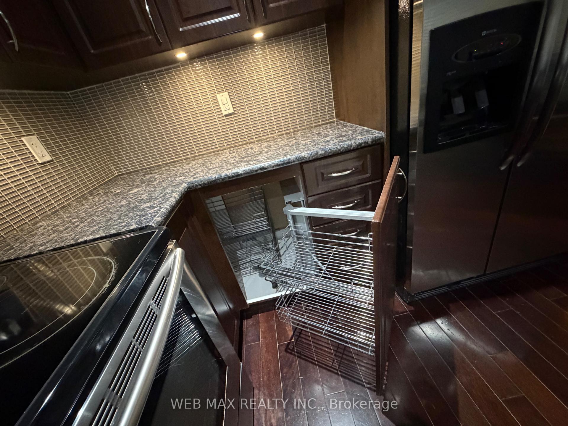 Photo 12 of Unit Main, 15 Branstone Road, Toronto, Caledonia-Fairbank — HOMEH