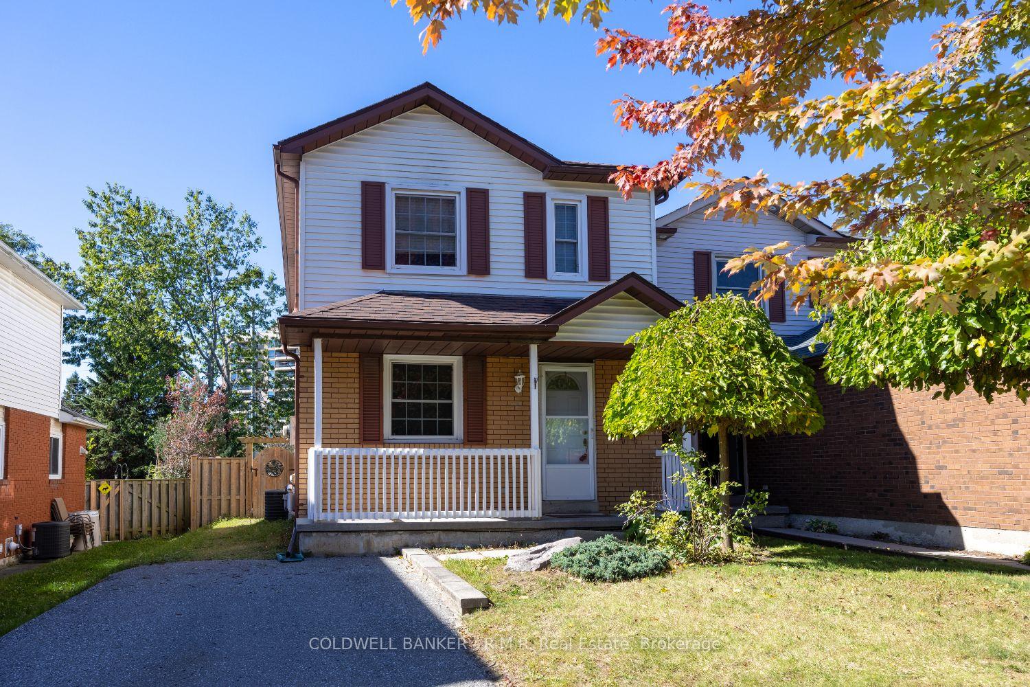 Photo of 385 Trailridge Crescent