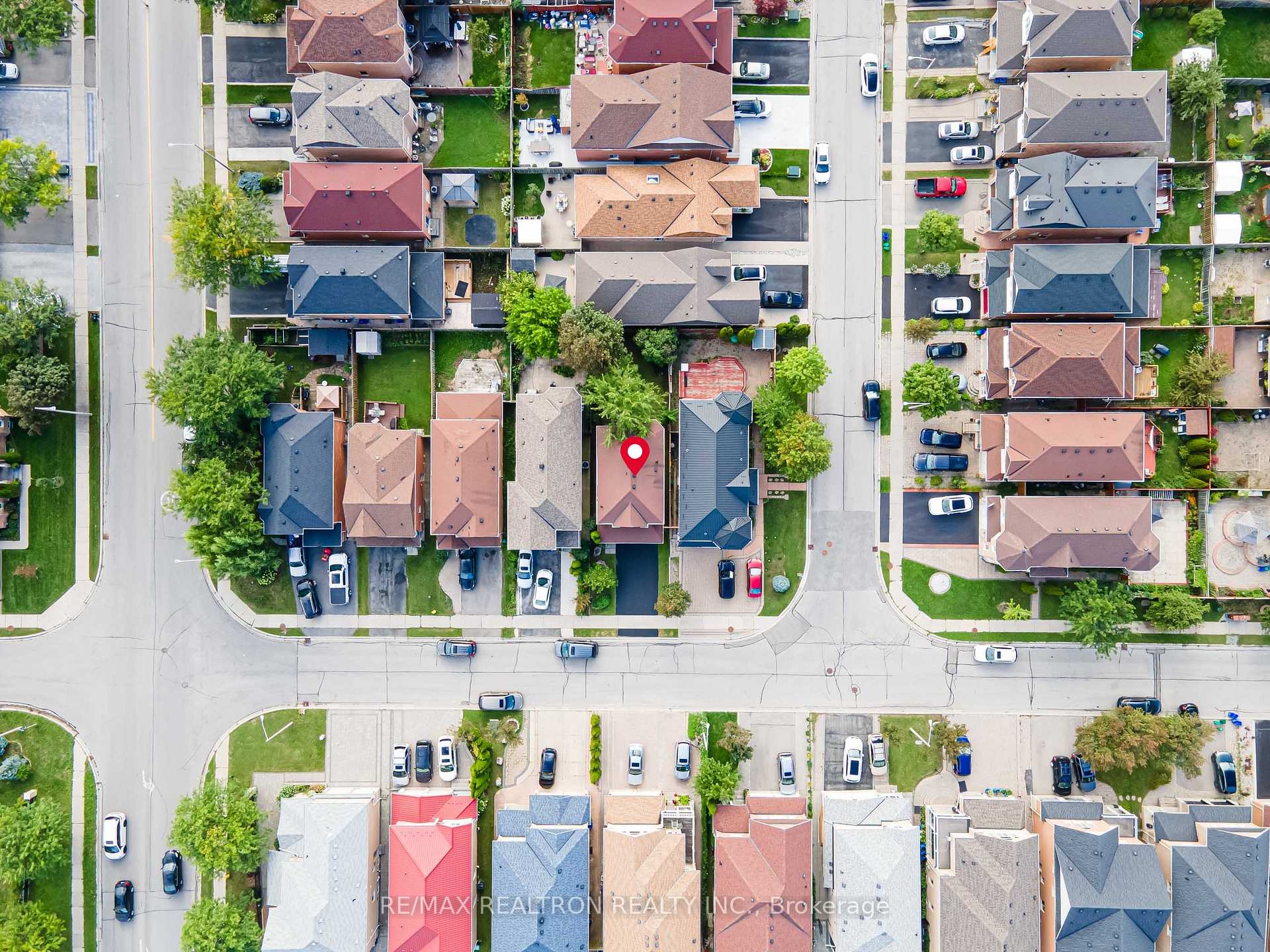 Photo 40 of 195 Kale Crescent, Vaughan, Maple — HOMEH