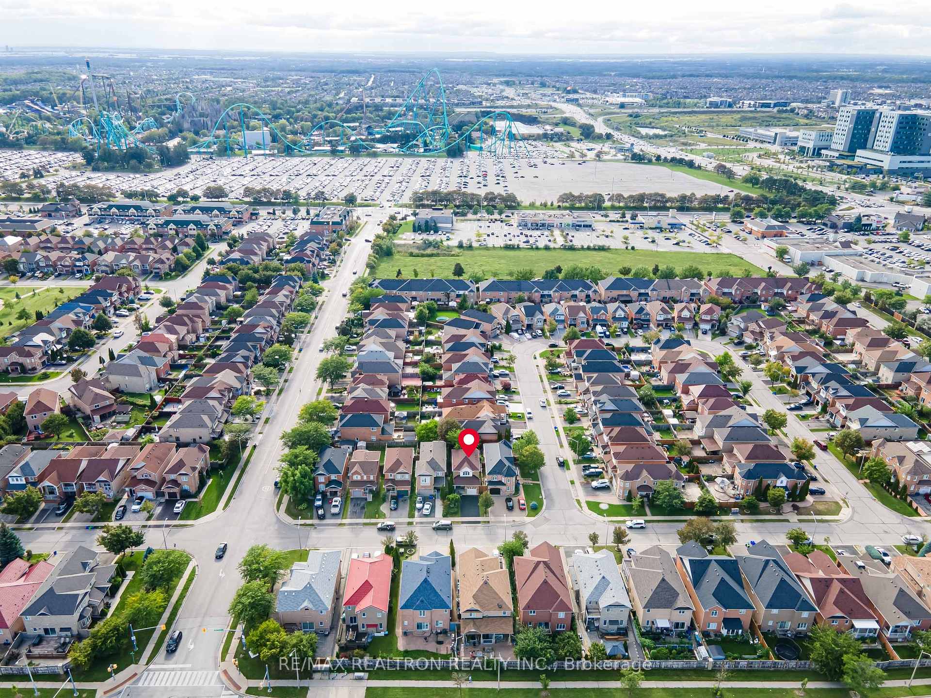 Photo 43 of 195 Kale Crescent, Vaughan, Maple — HOMEH