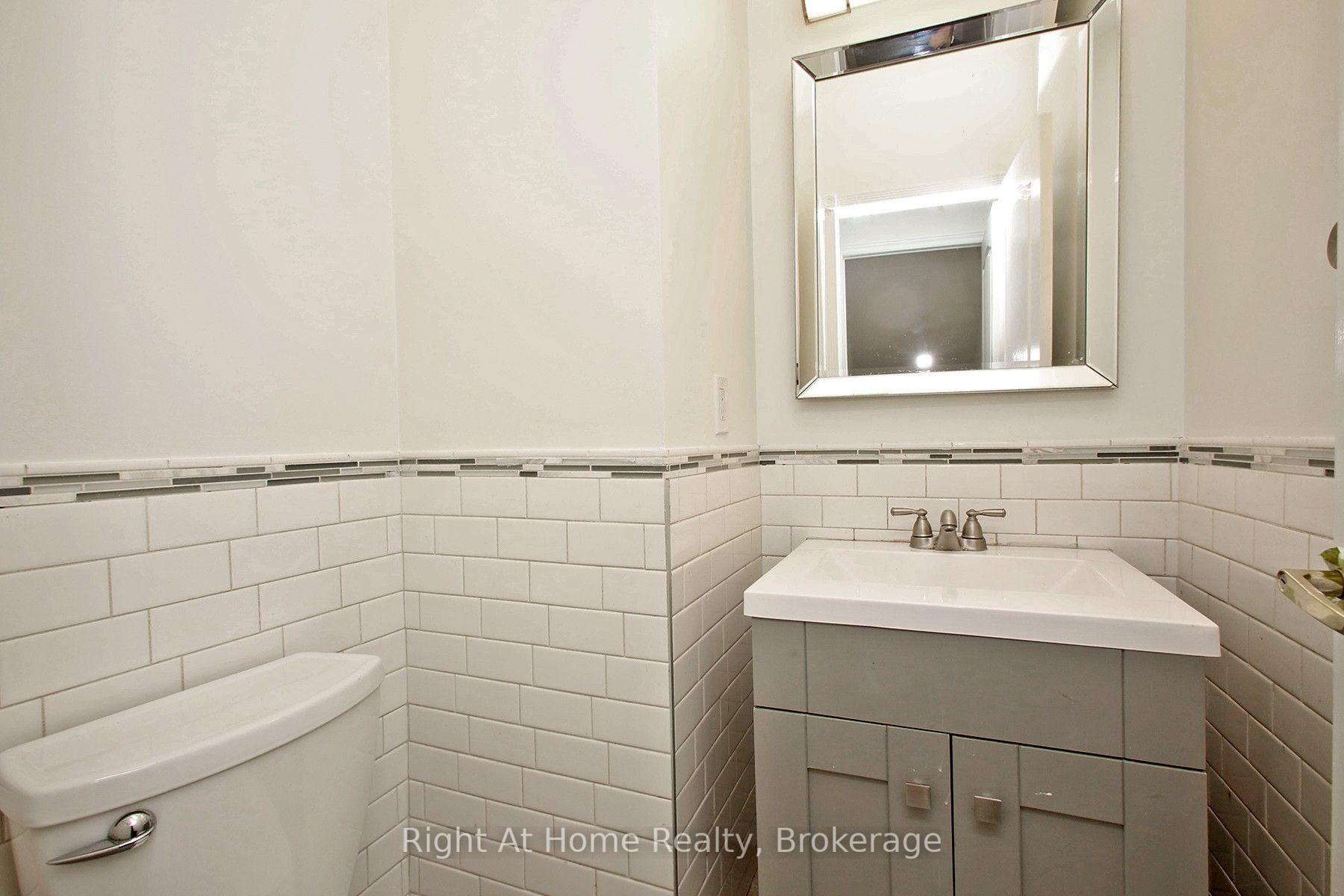 Photo 25 of Unit Upper, 181 Fairlane Crescent, Vaughan, Vellore Village — HOMEH