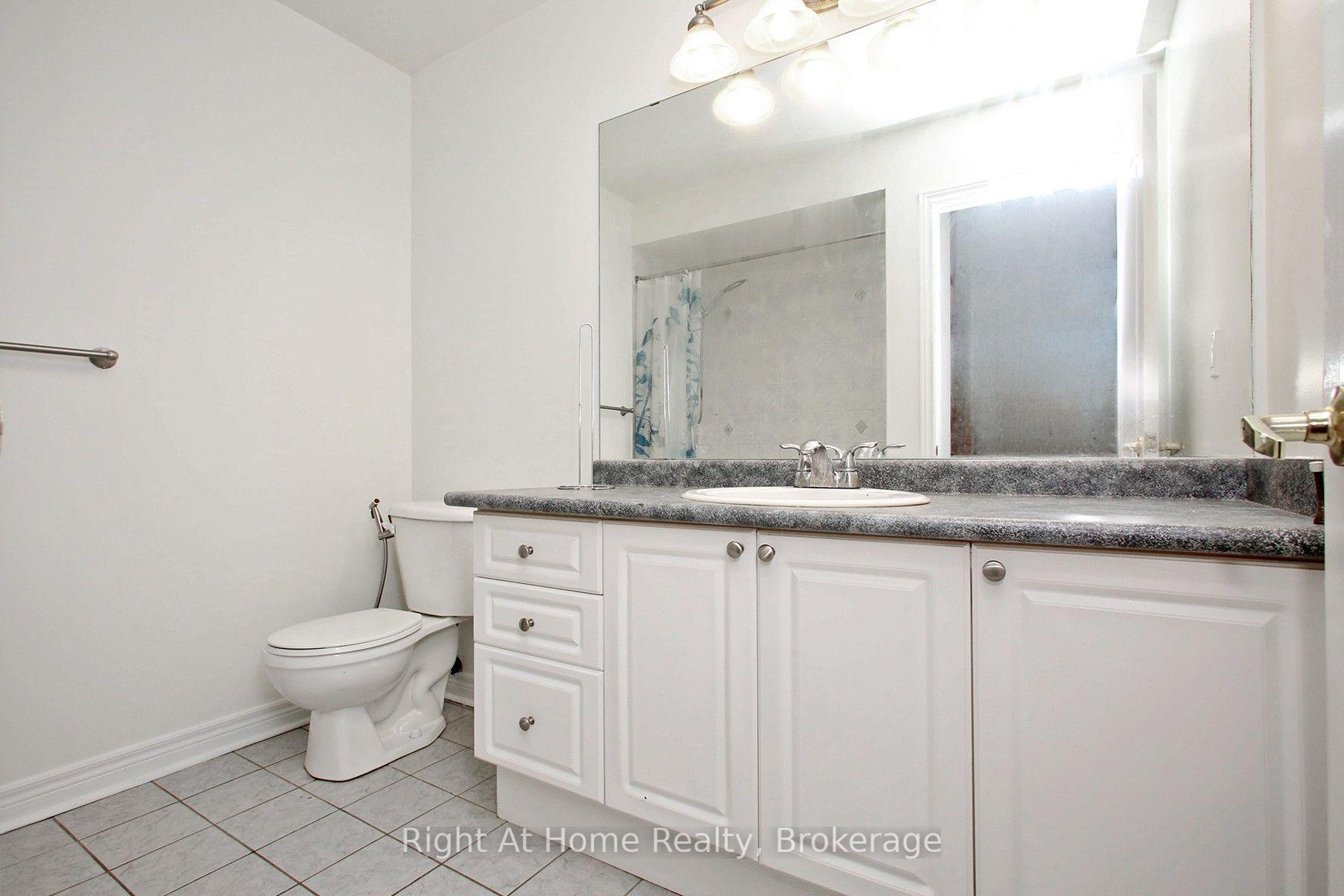 Photo 35 of Unit Upper, 181 Fairlane Crescent, Vaughan, Vellore Village — HOMEH