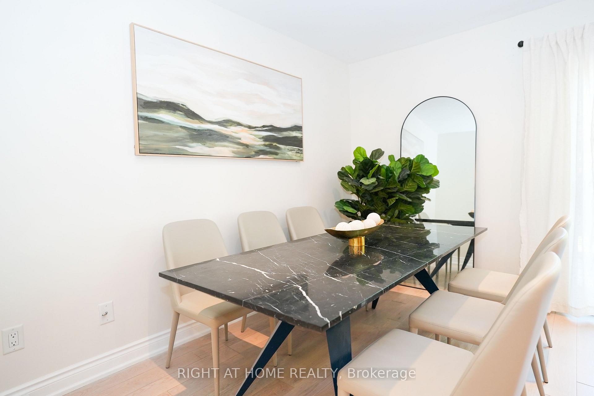 Photo 13 of 2038 Chrisdon Road, Burlington, Headon — HOMEH
