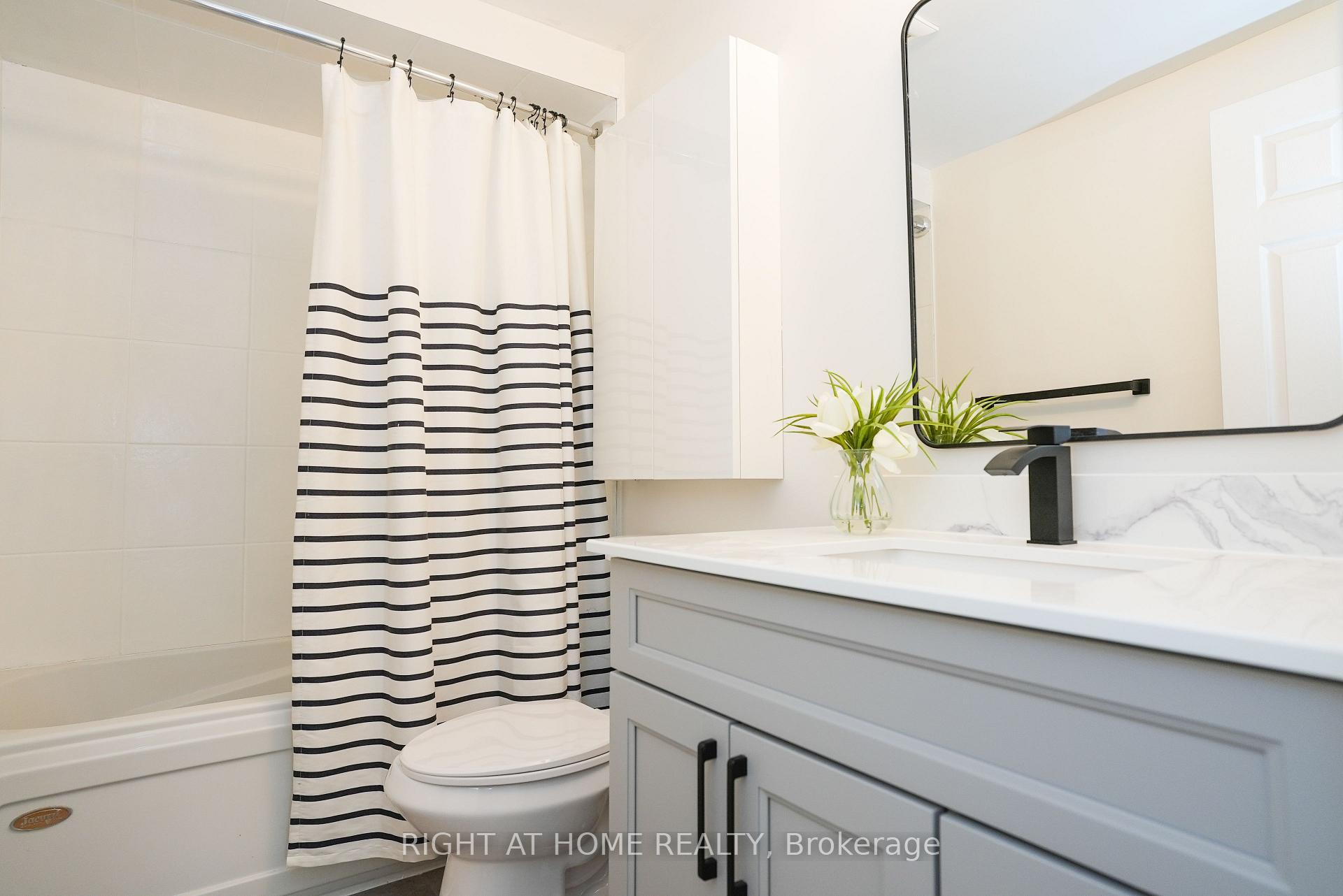 Photo 20 of 2038 Chrisdon Road, Burlington, Headon — HOMEH