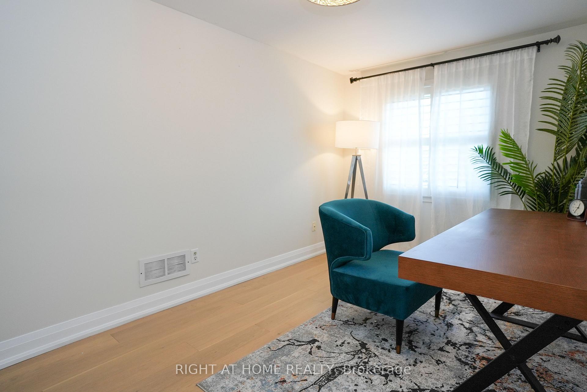 Photo 22 of 2038 Chrisdon Road, Burlington, Headon — HOMEH