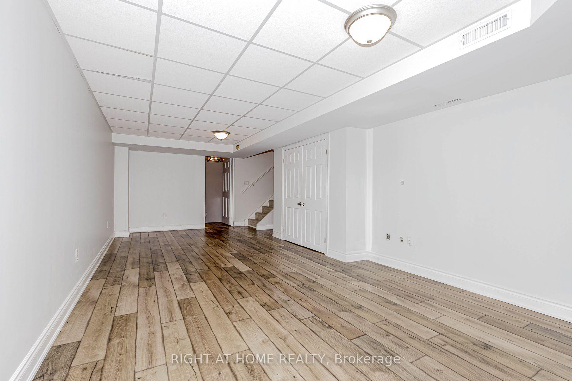 Photo 31 of 2038 Chrisdon Road, Burlington, Headon — HOMEH
