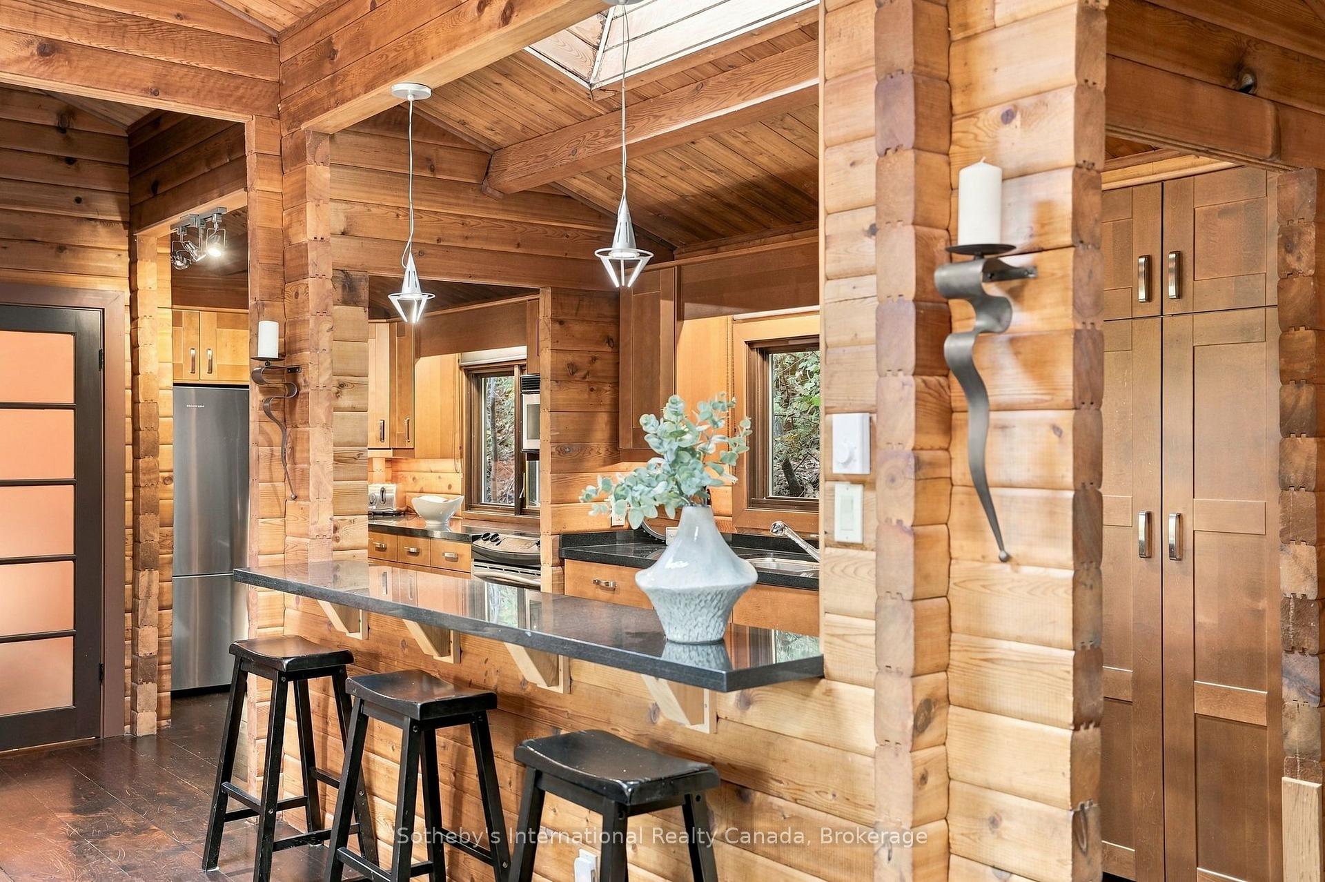 Photo 23 of 146 Chamonix Crescent, Blue Mountains — HOMEH