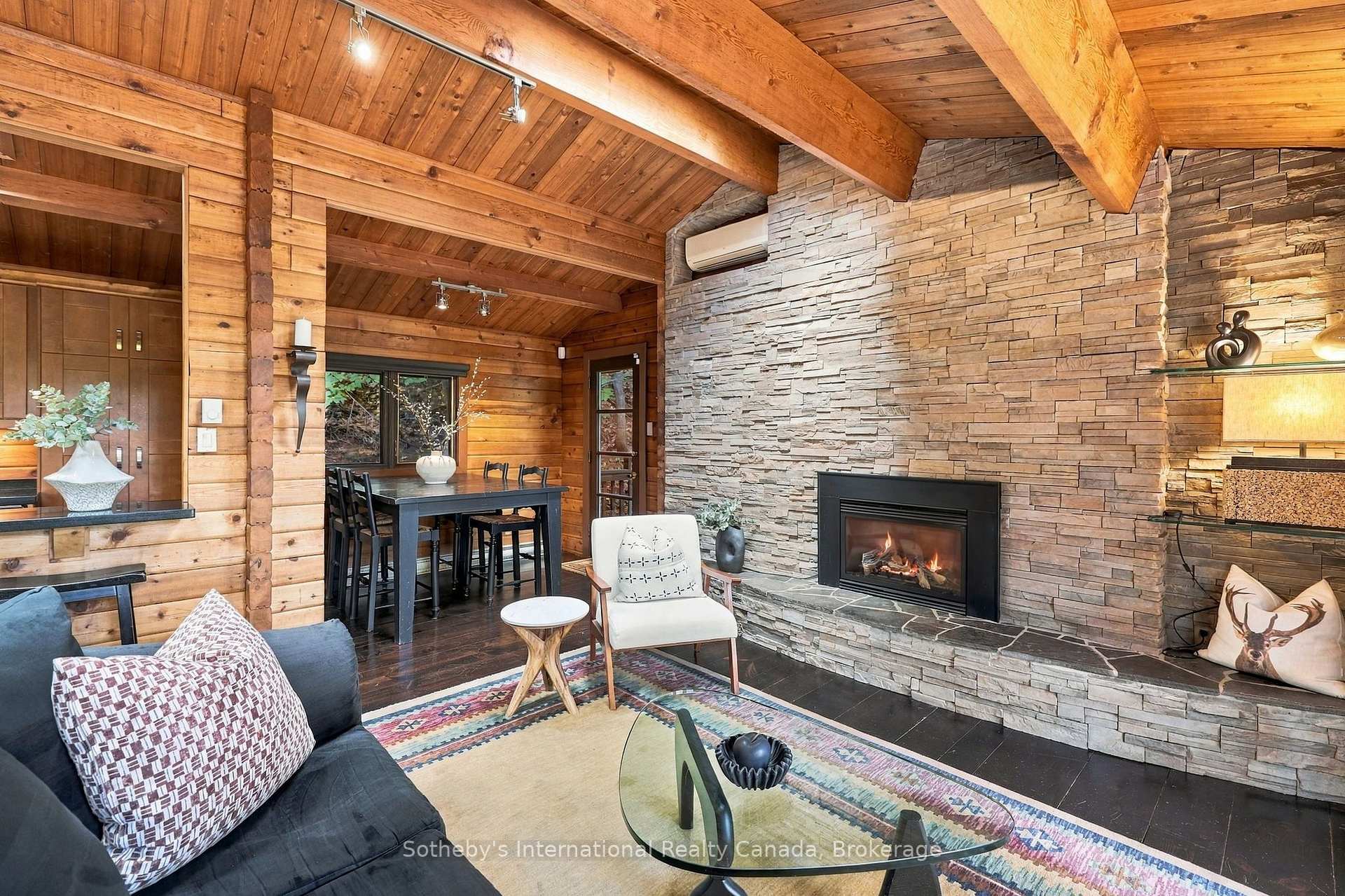 Photo 29 of 146 Chamonix Crescent, Blue Mountains — HOMEH
