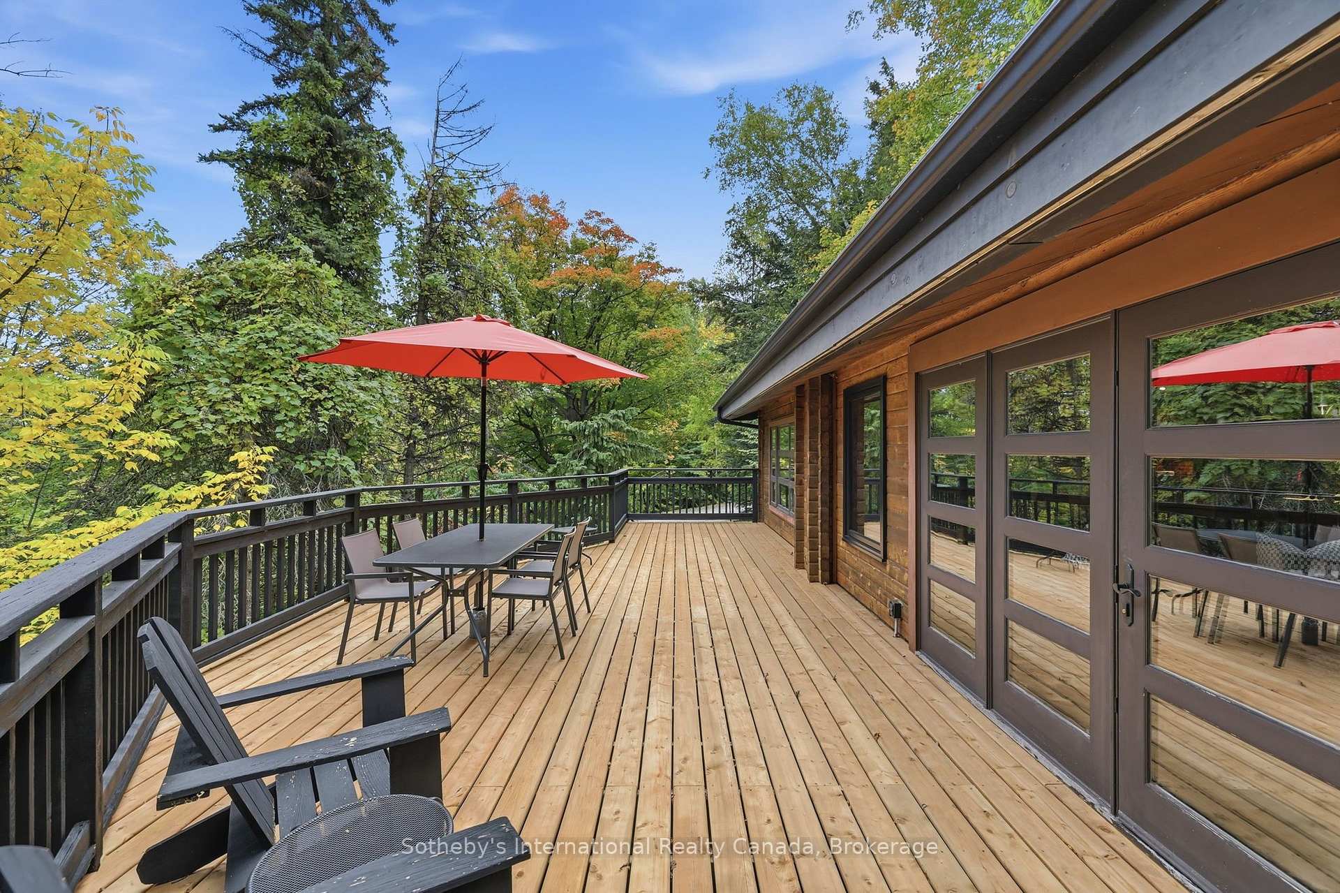 Photo 30 of 146 Chamonix Crescent, Blue Mountains — HOMEH