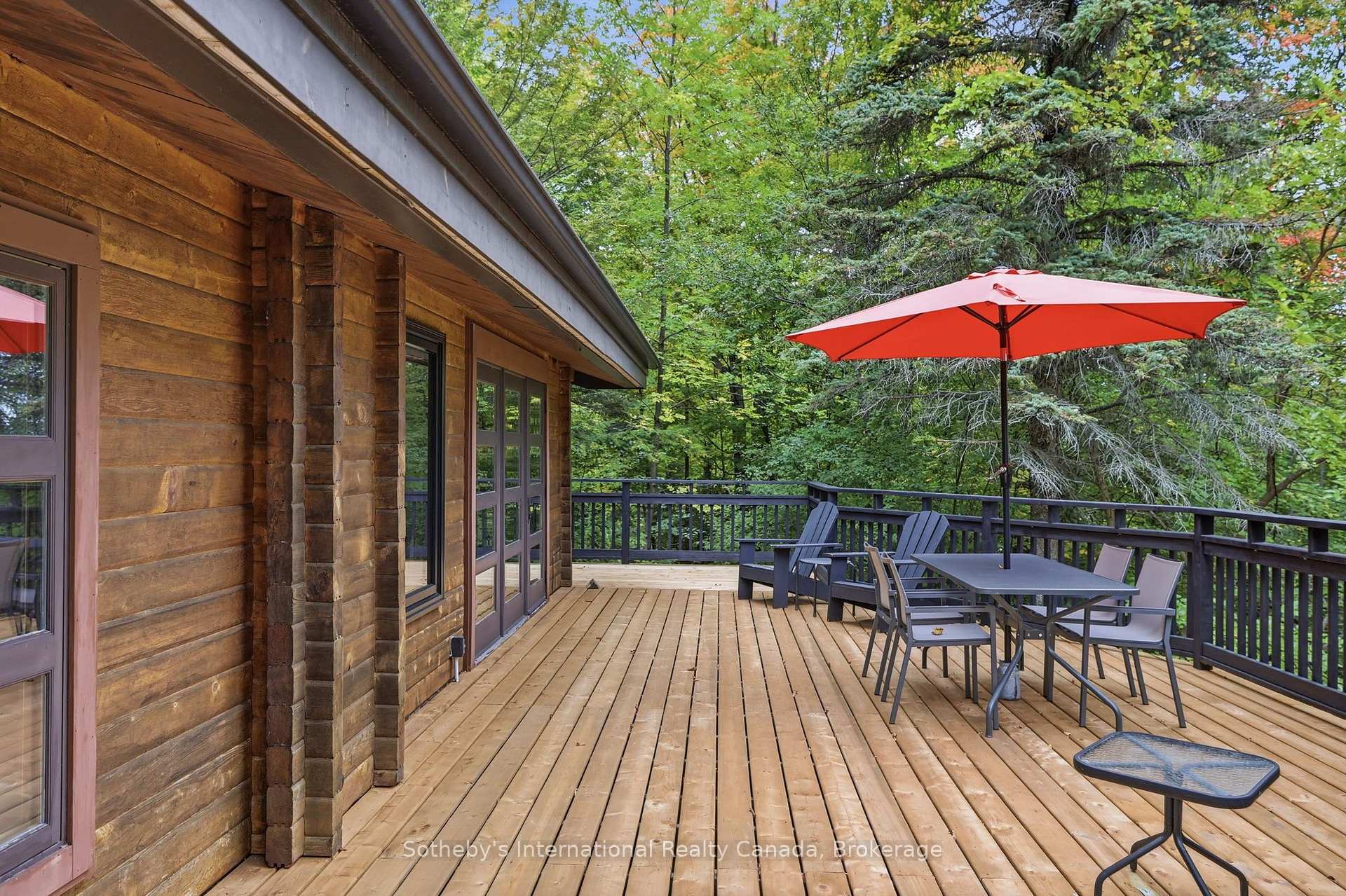 Photo 31 of 146 Chamonix Crescent, Blue Mountains — HOMEH