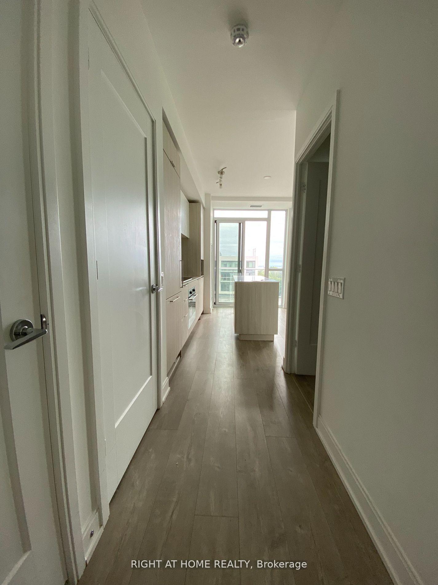 Photo 6 of Unit 413, 70 Annie Craig Drive W, Etobicoke, Mimico — HOMEH