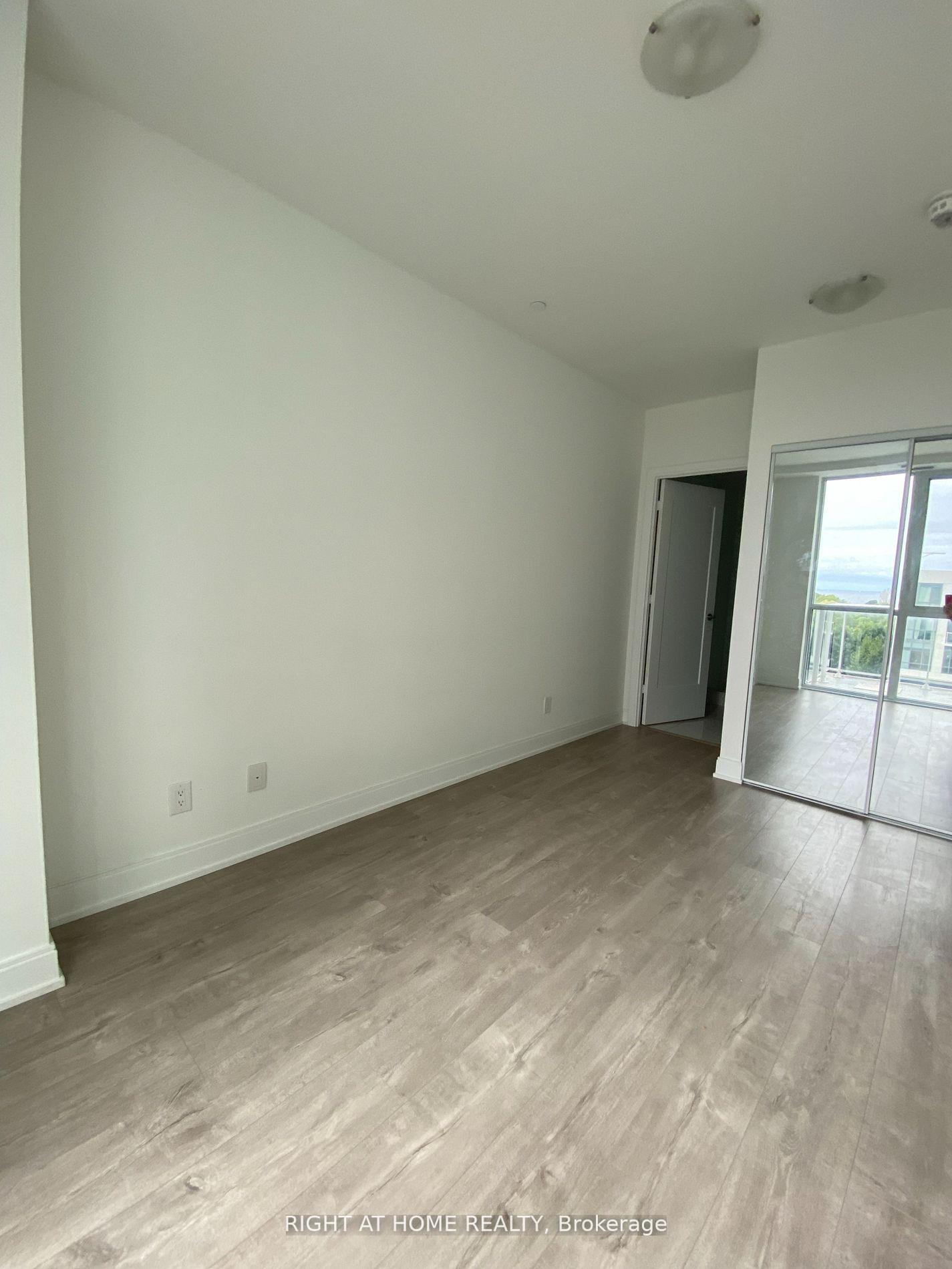 Photo 13 of Unit 413, 70 Annie Craig Drive W, Etobicoke, Mimico — HOMEH
