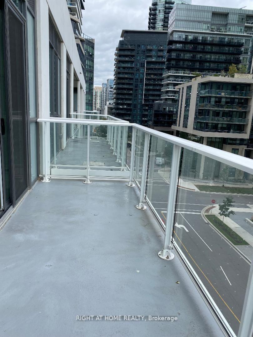Photo 16 of Unit 413, 70 Annie Craig Drive W, Etobicoke, Mimico — HOMEH