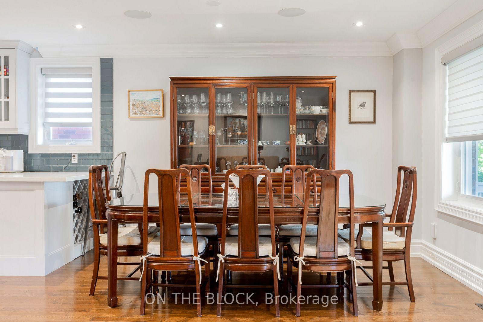 Photo 6 of 21 Craigmore Crescent, North York, Willowdale East — HOMEH