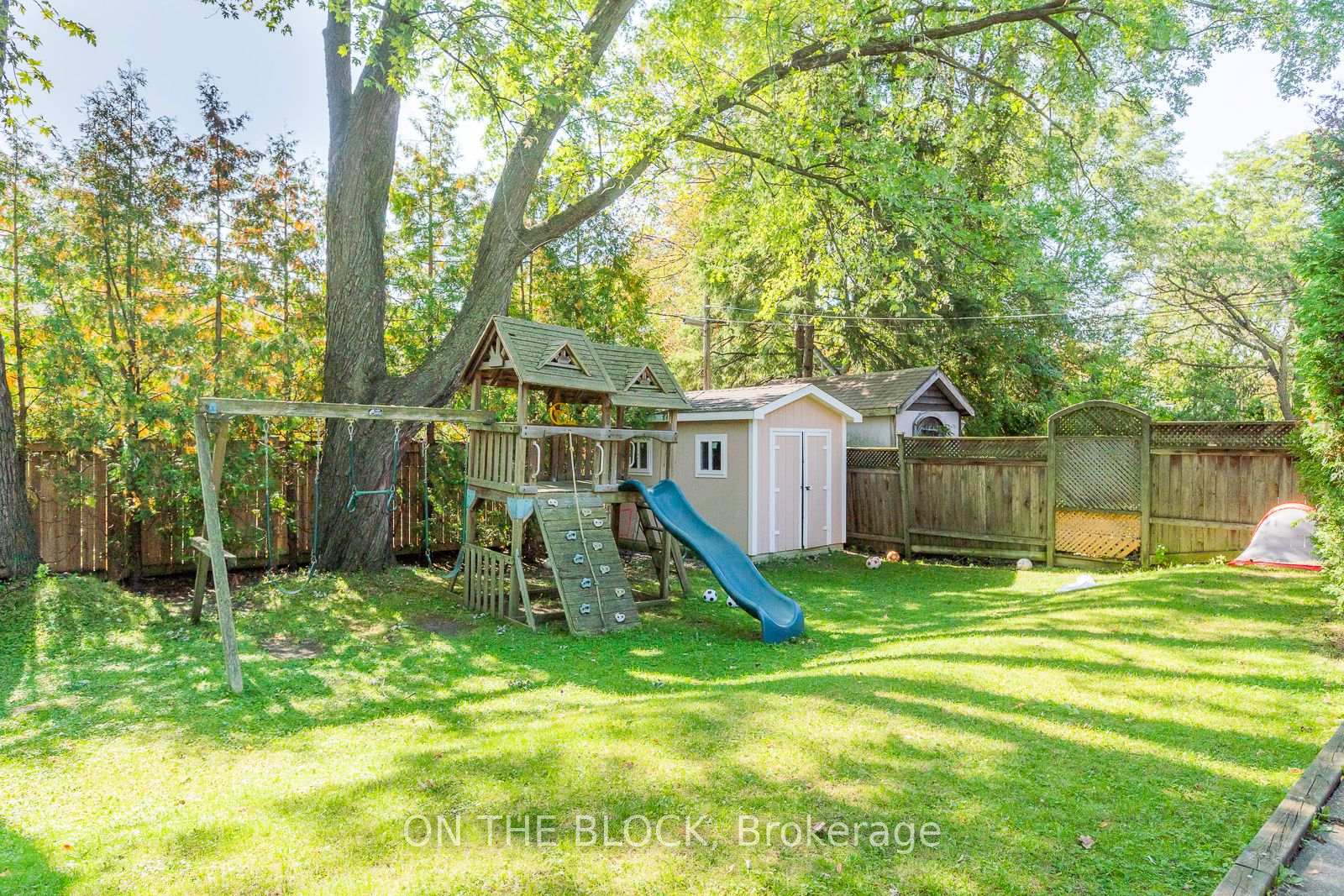 Photo 21 of 21 Craigmore Crescent, North York, Willowdale East — HOMEH