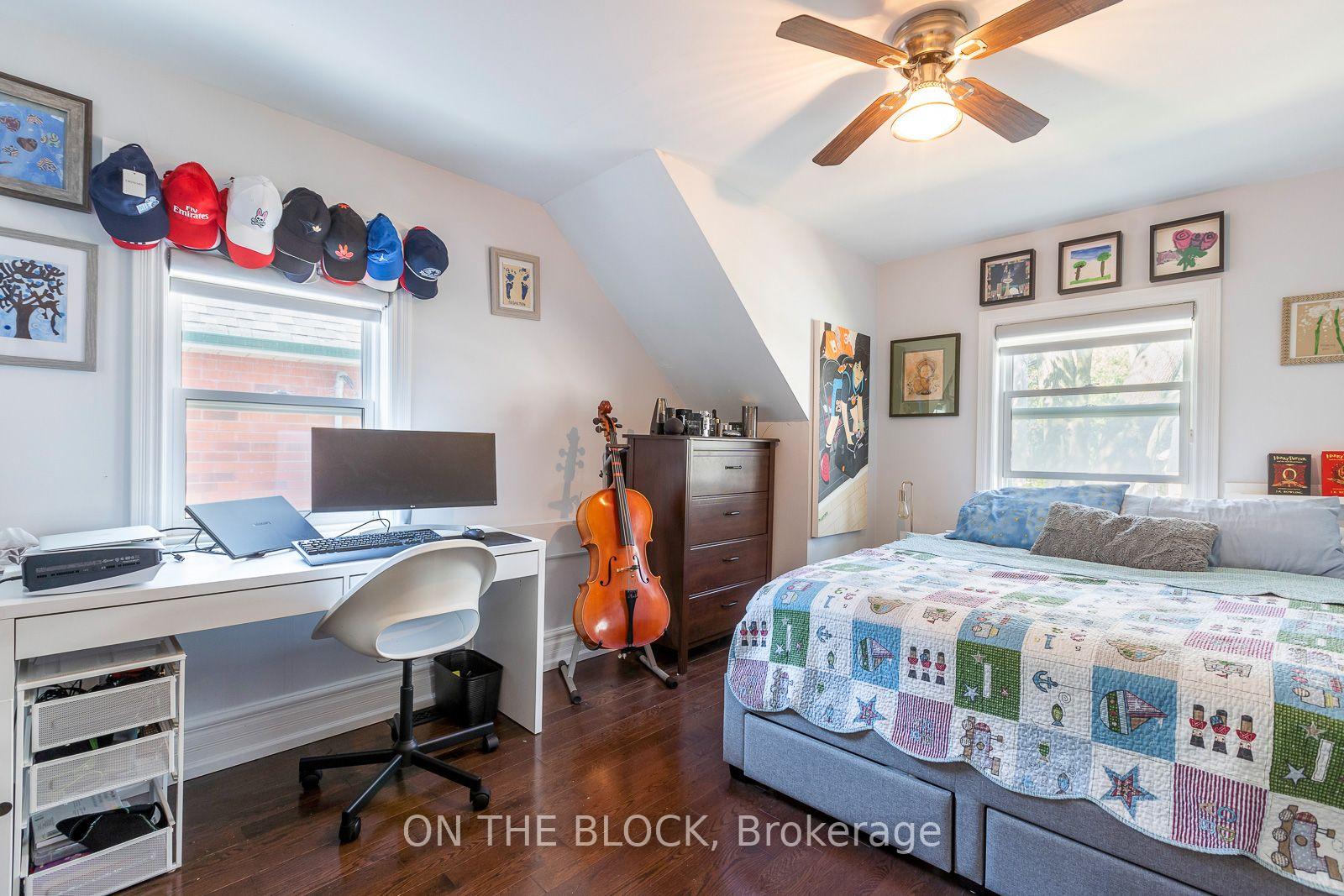 Photo 25 of 21 Craigmore Crescent, North York, Willowdale East — HOMEH