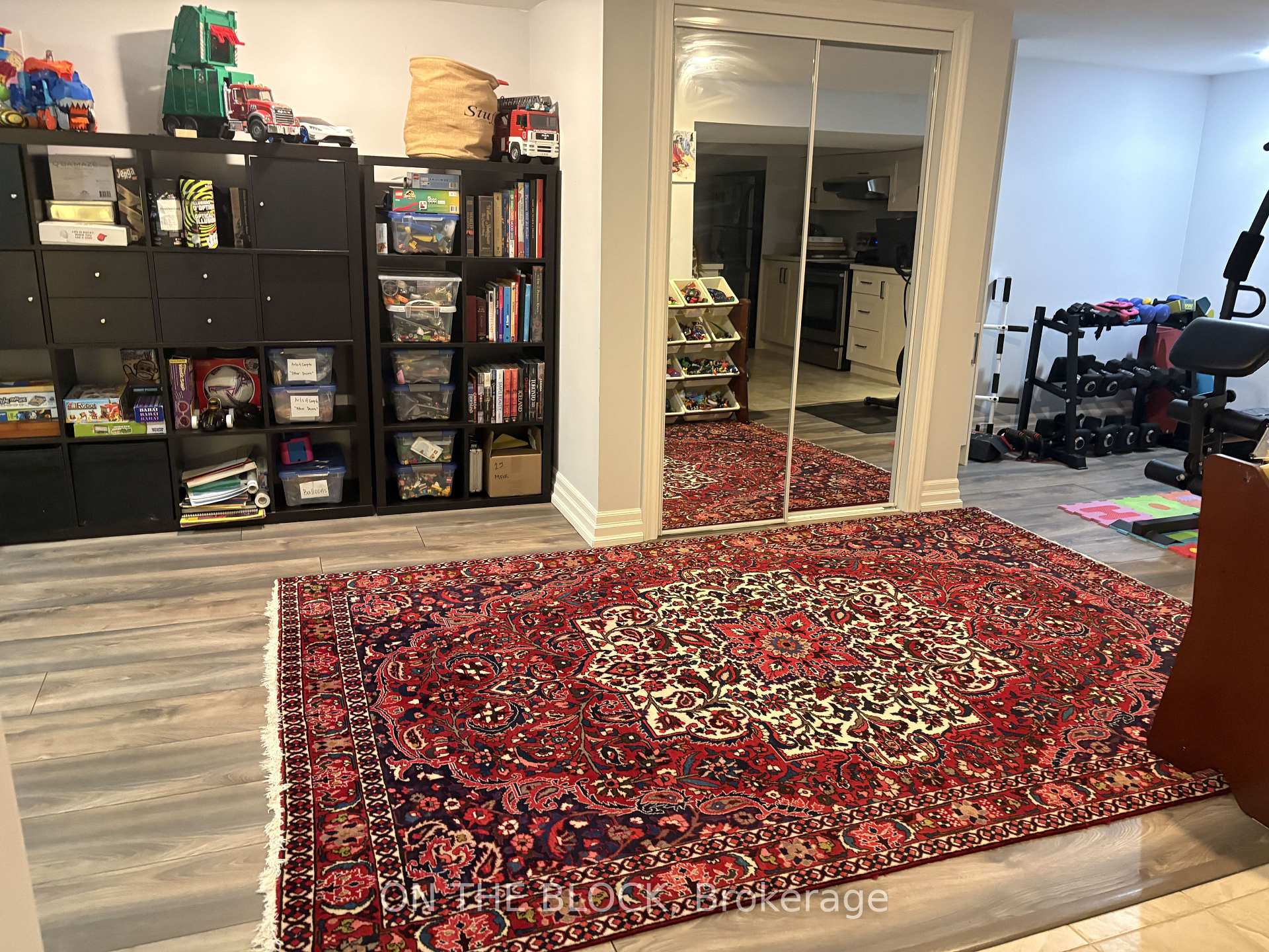 Photo 34 of 21 Craigmore Crescent, North York, Willowdale East — HOMEH
