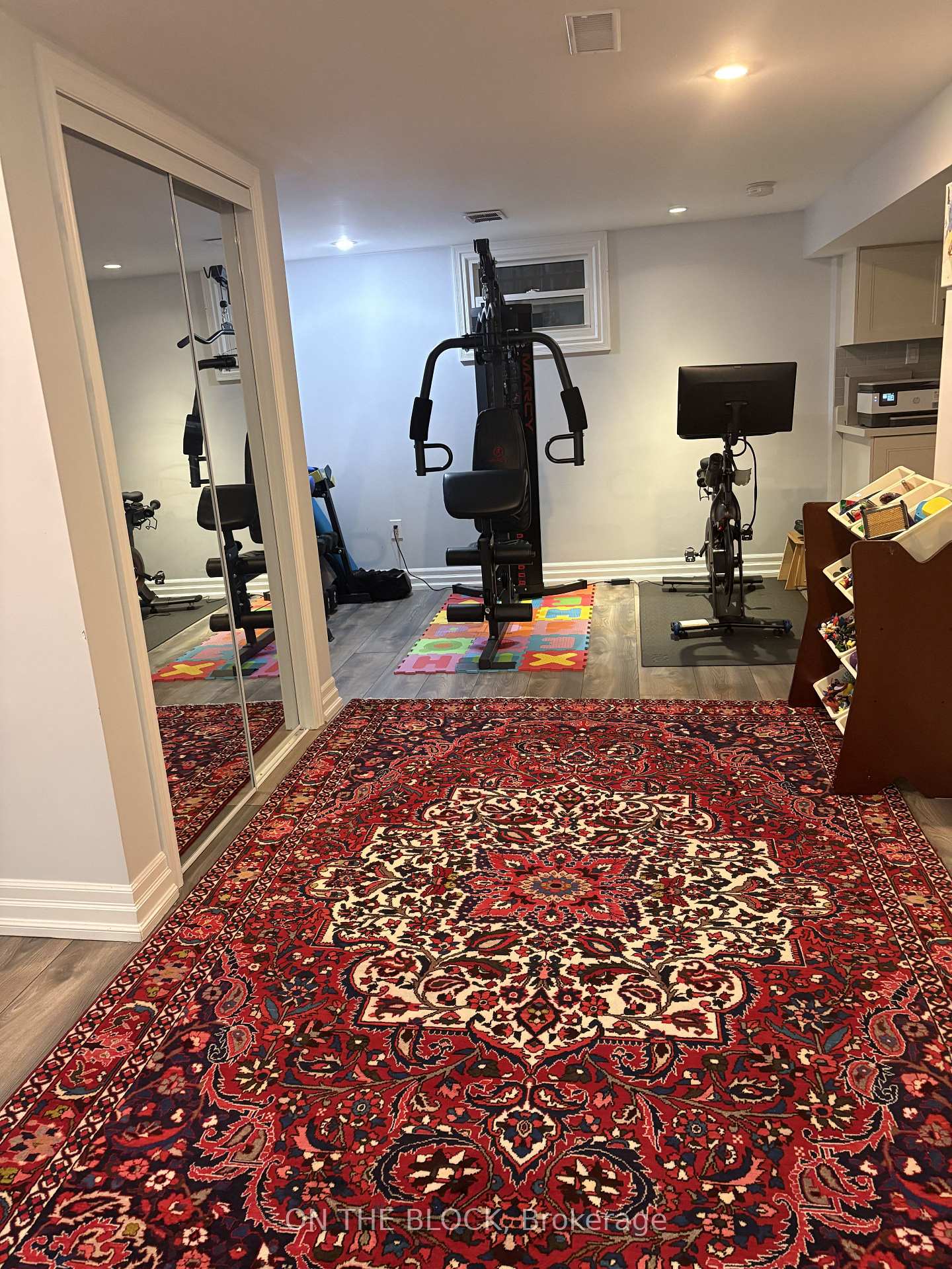 Photo 35 of 21 Craigmore Crescent, North York, Willowdale East — HOMEH