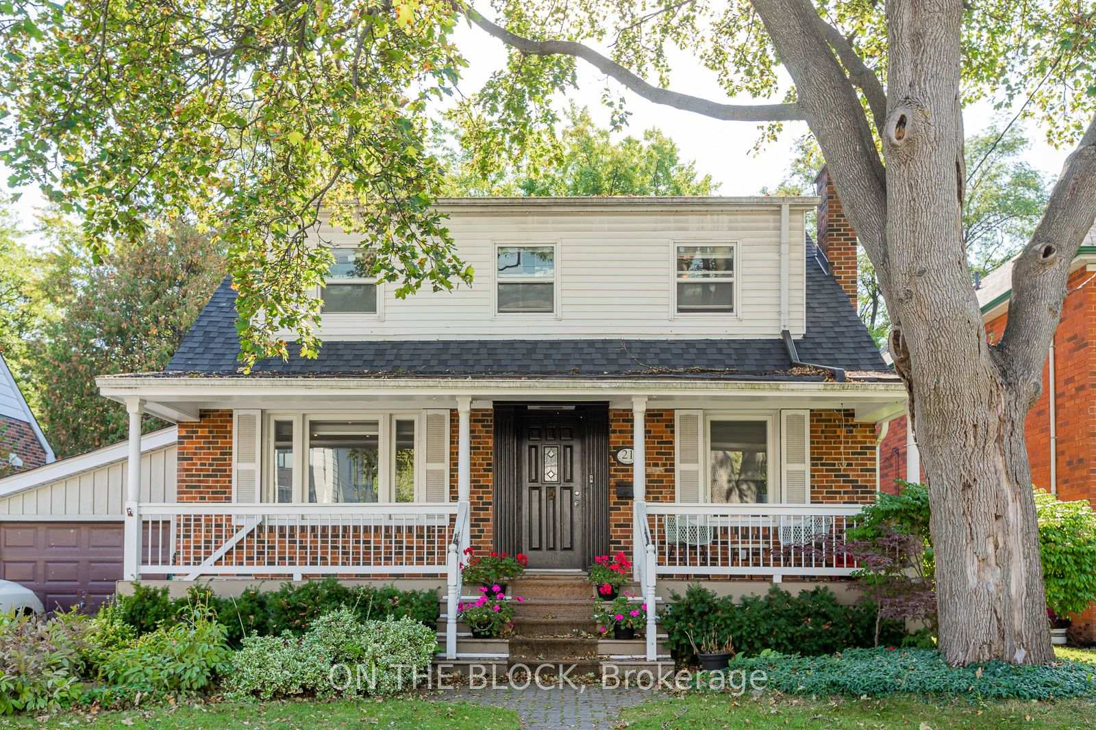 Photo 39 of 21 Craigmore Crescent, North York, Willowdale East — HOMEH
