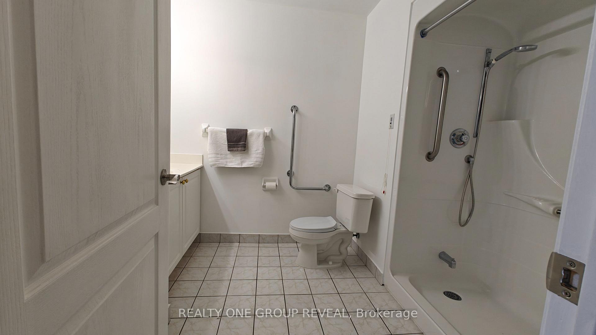 Photo 7 of Unit PH10, 3088 Kennedy Road, Scarborough, Steeles — HOMEH