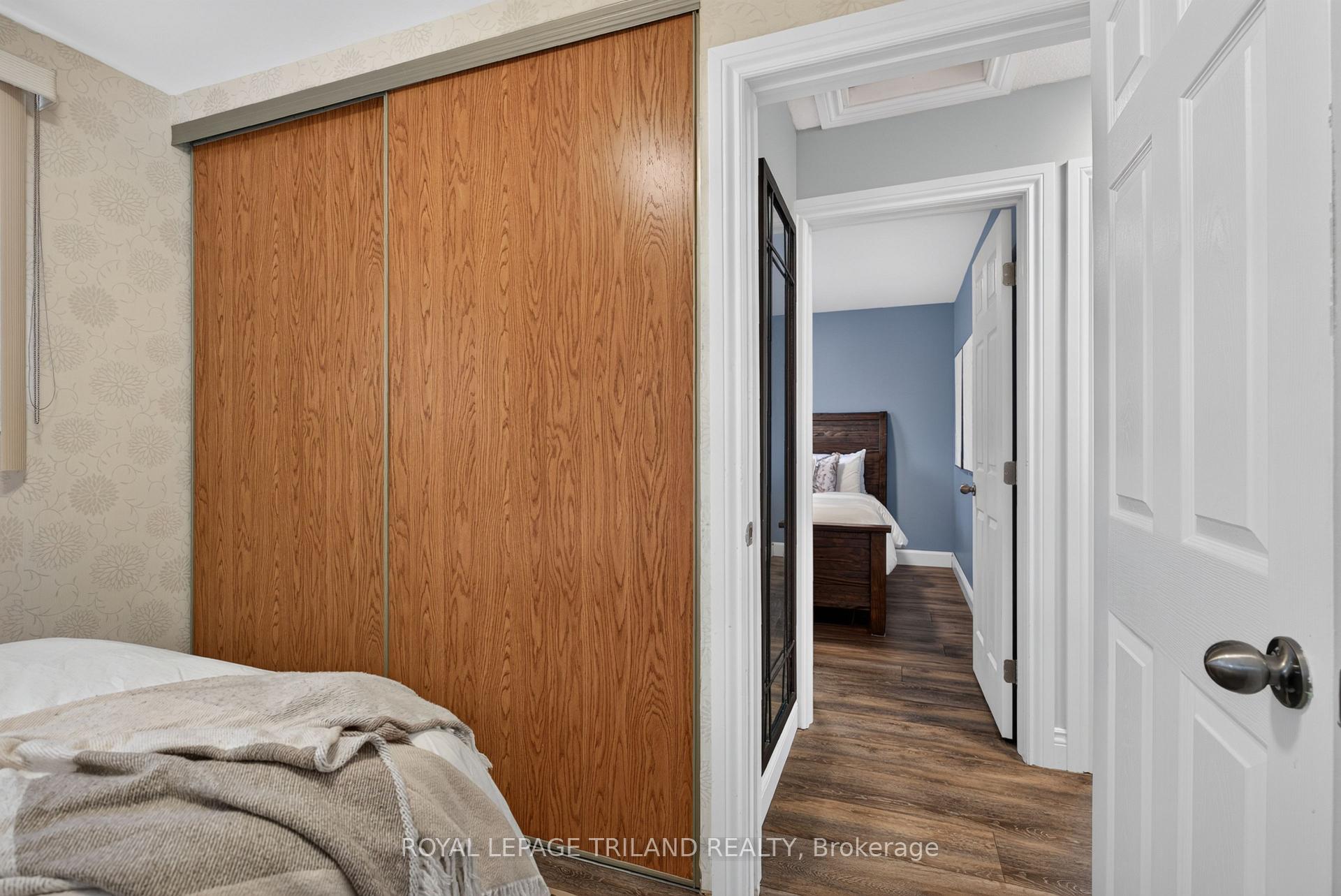 Photo 14 of 21 Jena Crescent, London, East I — HOMEH
