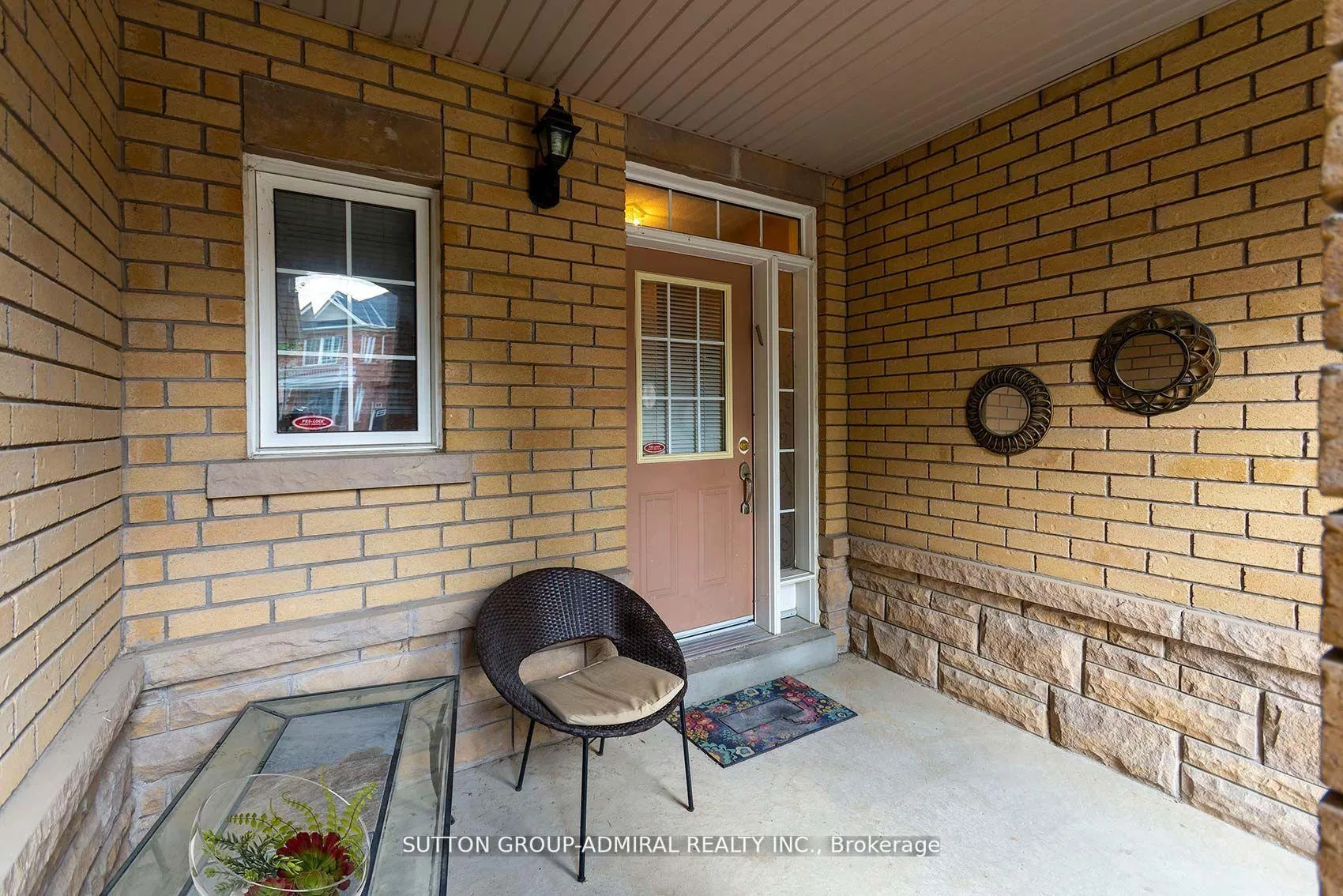 Photo 5 of 18 Mosswood Road, Vaughan, Patterson — HOMEH