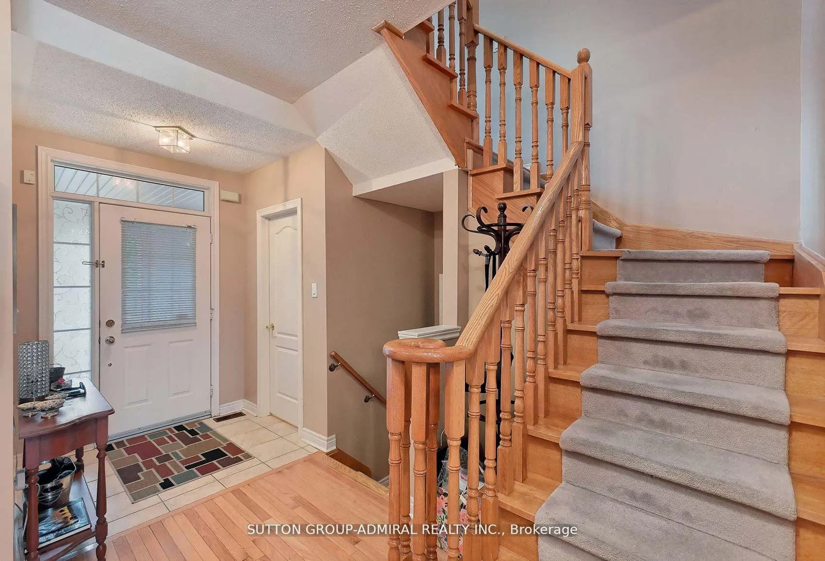 Photo 6 of 18 Mosswood Road, Vaughan, Patterson — HOMEH