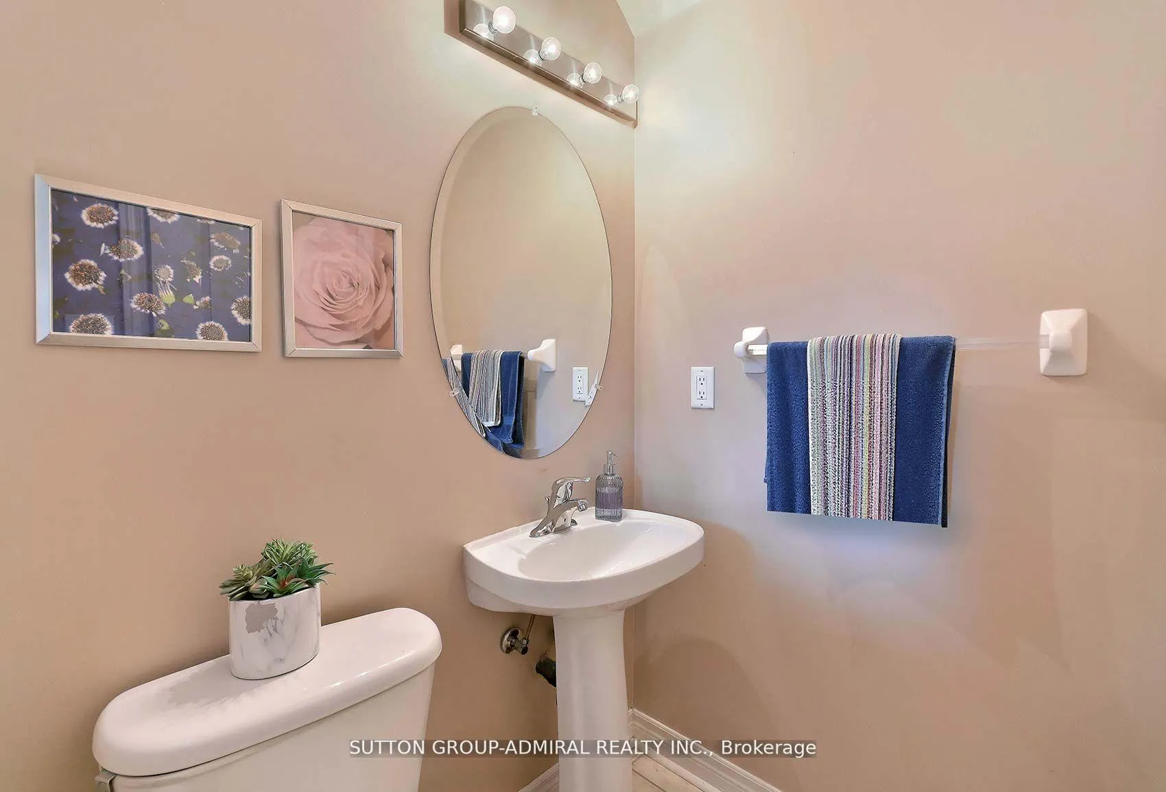 Photo 17 of 18 Mosswood Road, Vaughan, Patterson — HOMEH