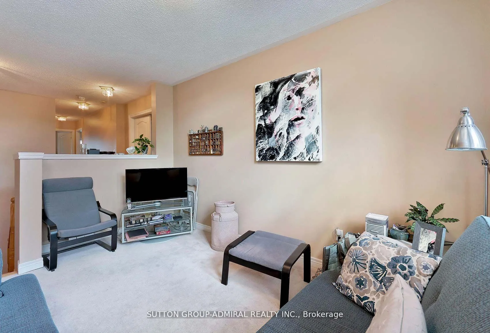 Photo 19 of 18 Mosswood Road, Vaughan, Patterson — HOMEH