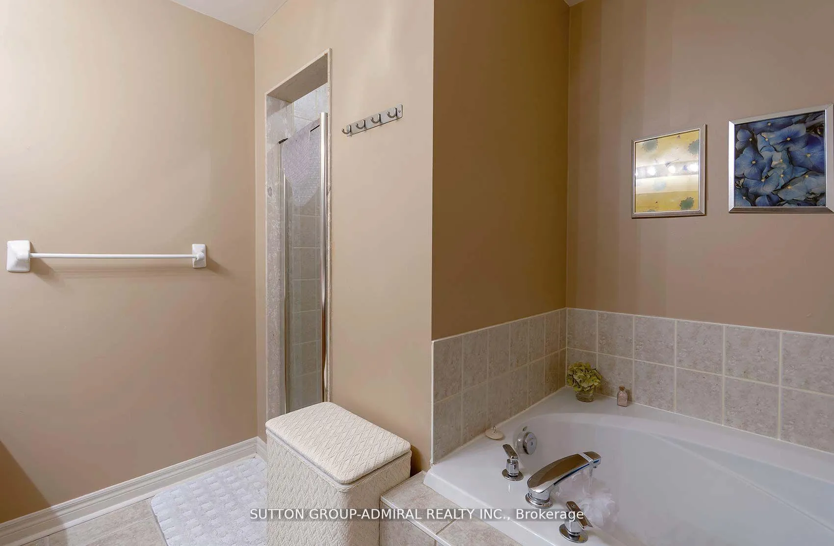 Photo 24 of 18 Mosswood Road, Vaughan, Patterson — HOMEH