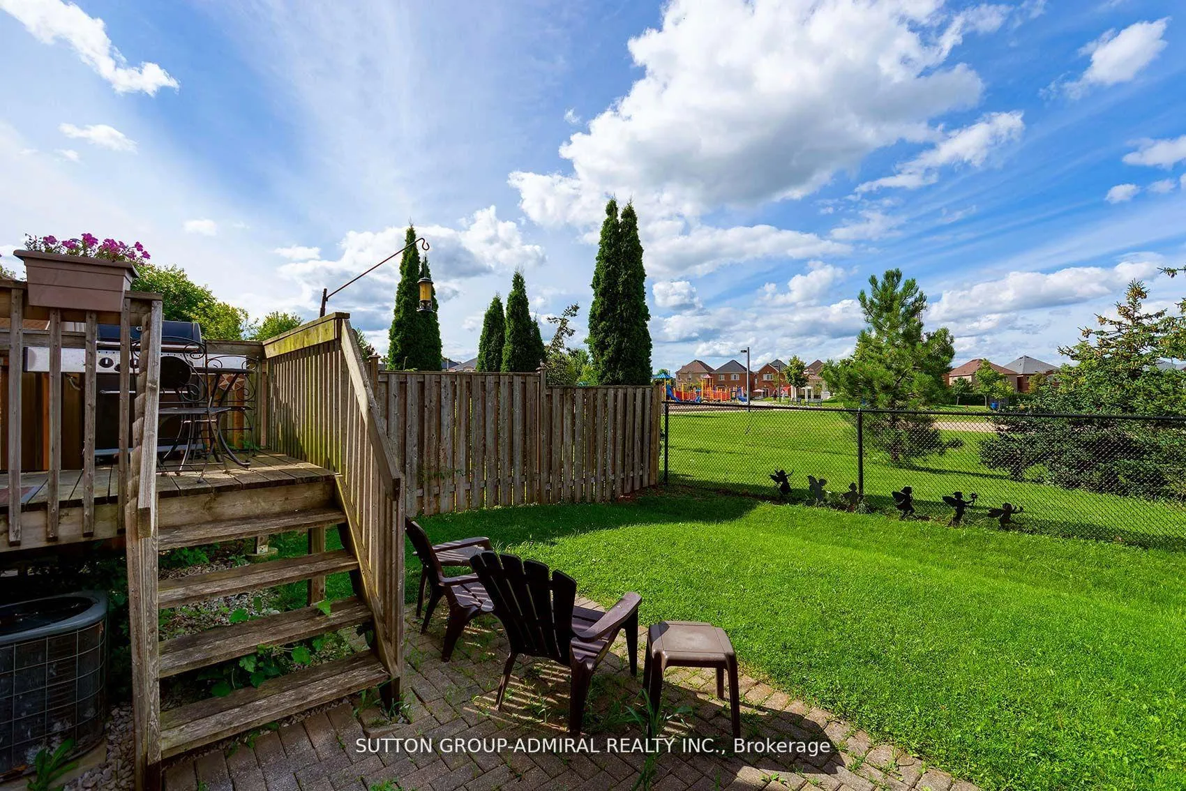 Photo 35 of 18 Mosswood Road, Vaughan, Patterson — HOMEH