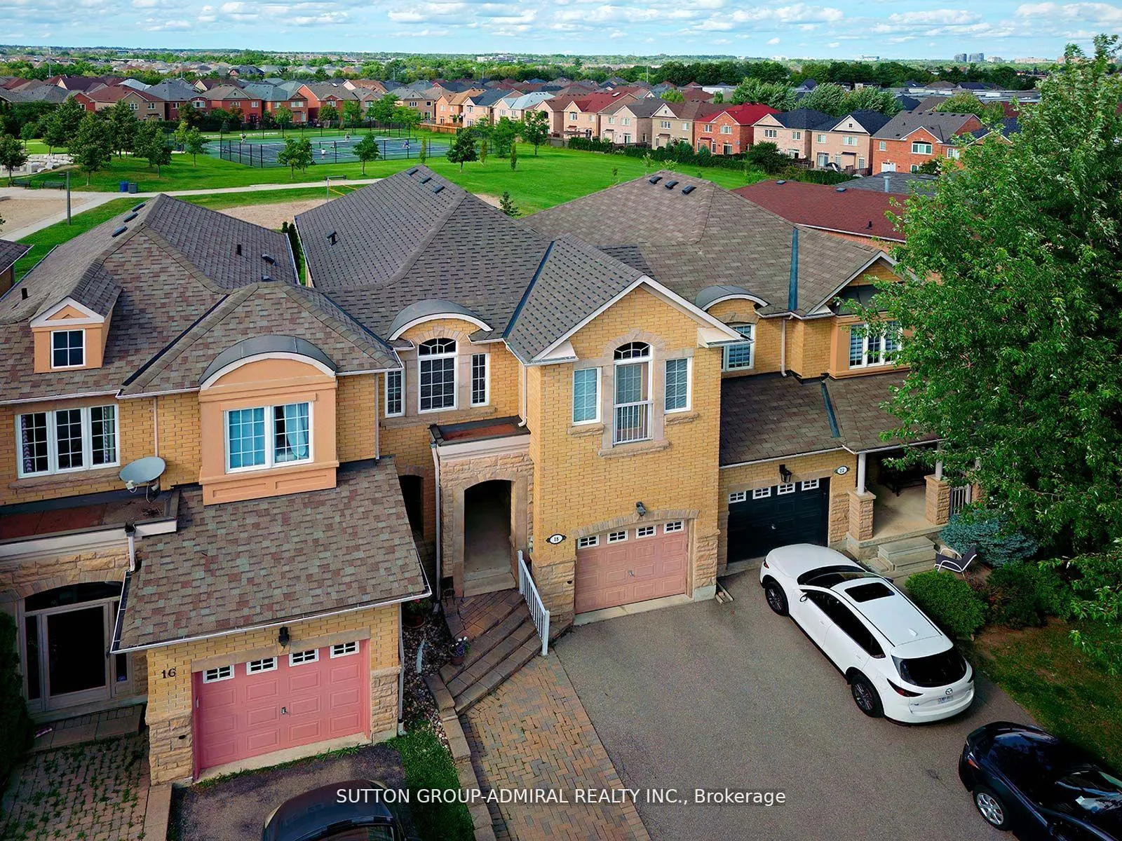 Photo 40 of 18 Mosswood Road, Vaughan, Patterson — HOMEH