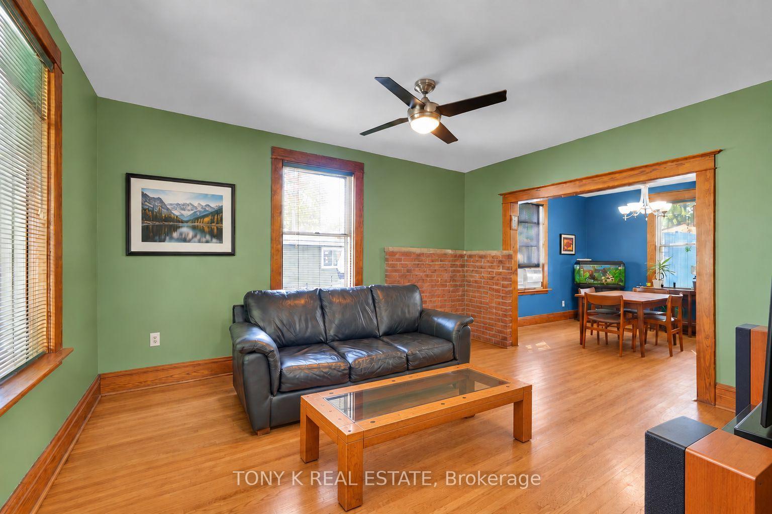 Photo 4 of 113 Freelton Road, Hamilton, Freelton — HOMEH