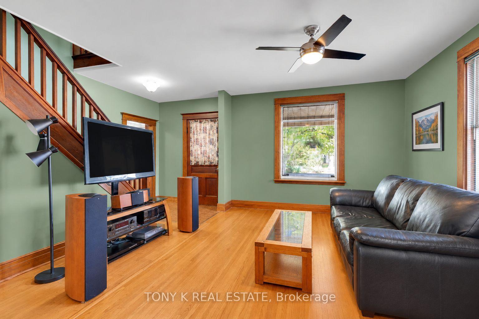 Photo 6 of 113 Freelton Road, Hamilton, Freelton — HOMEH