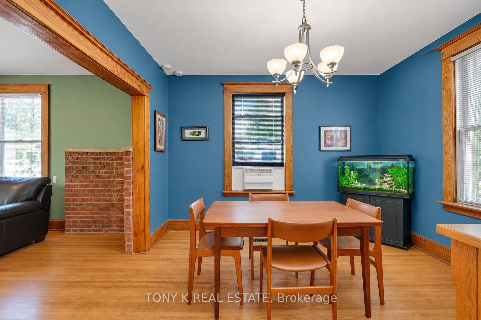 Photo 8 of 113 Freelton Road, Hamilton, Freelton — HOMEH