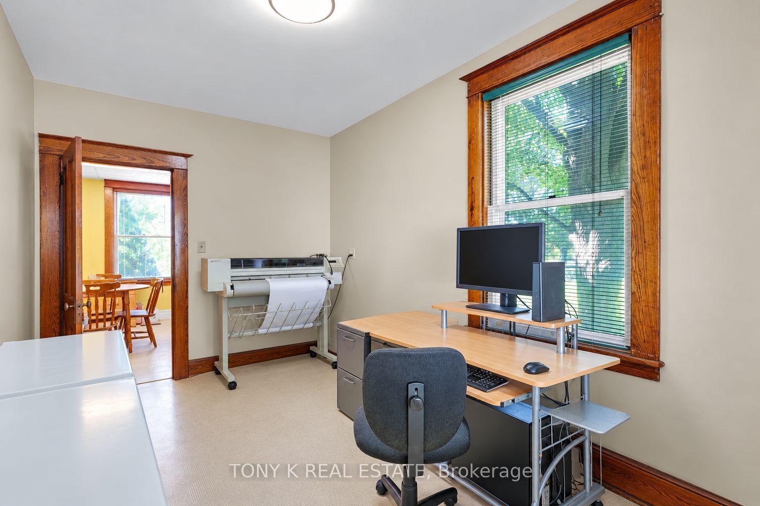 Photo 12 of 113 Freelton Road, Hamilton, Freelton — HOMEH