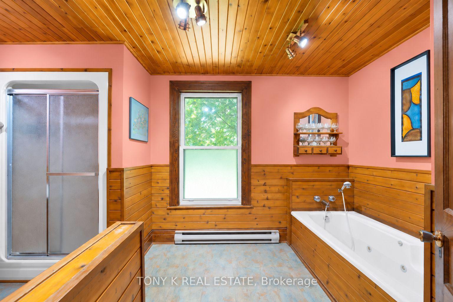 Photo 21 of 113 Freelton Road, Hamilton, Freelton — HOMEH