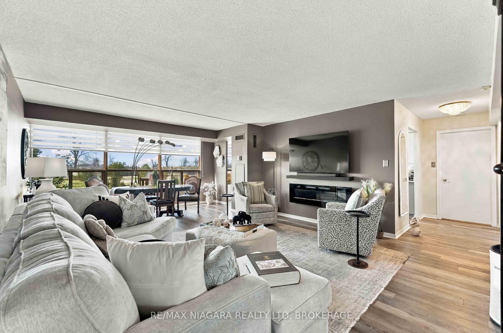 Photo 6 of Unit 704, 5100 Dorchester Road, Niagara Falls, Morrison — HOMEH