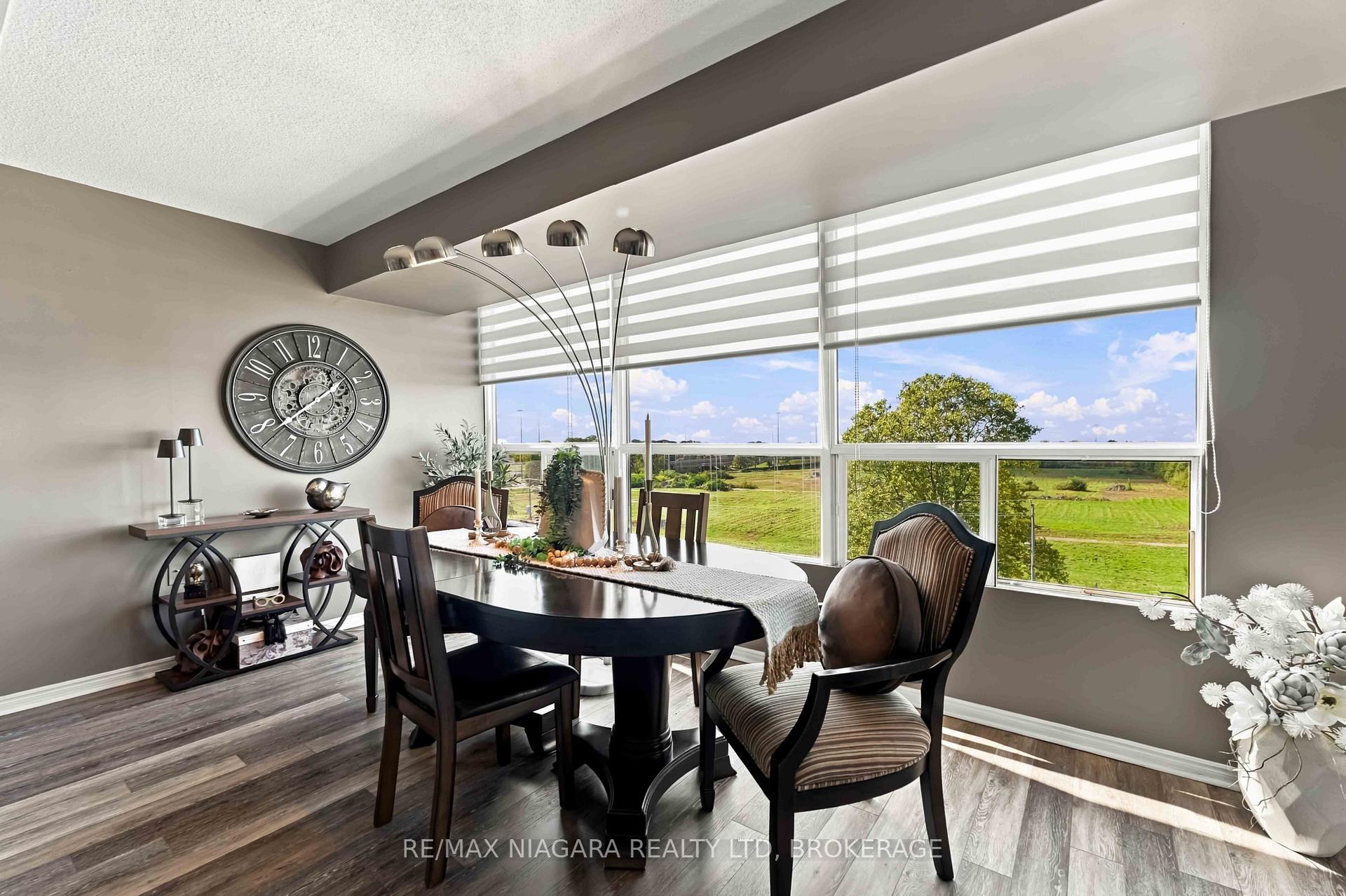 Photo 8 of Unit 704, 5100 Dorchester Road, Niagara Falls, Morrison — HOMEH