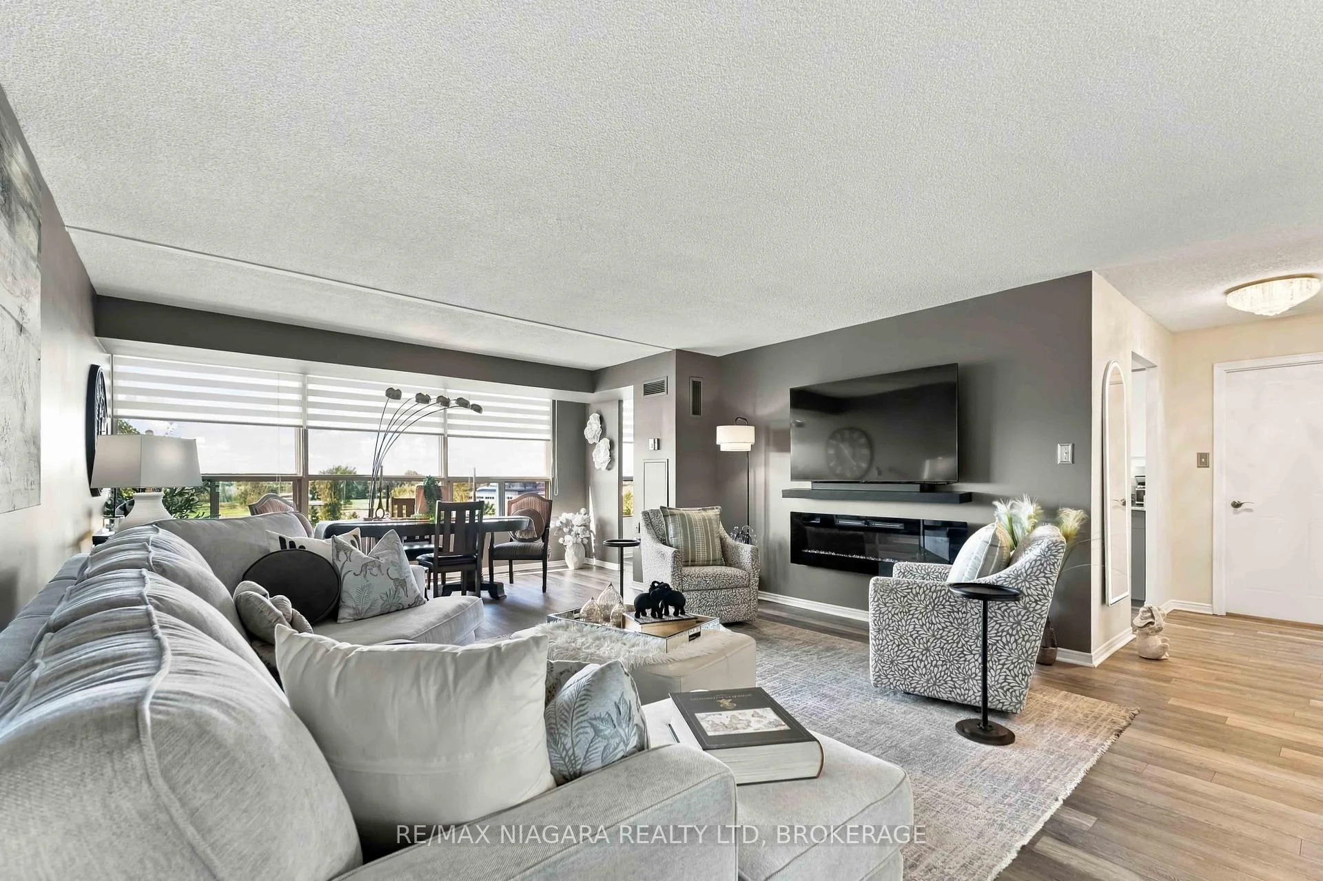 Photo 13 of Unit 704, 5100 Dorchester Road, Niagara Falls, Morrison — HOMEH