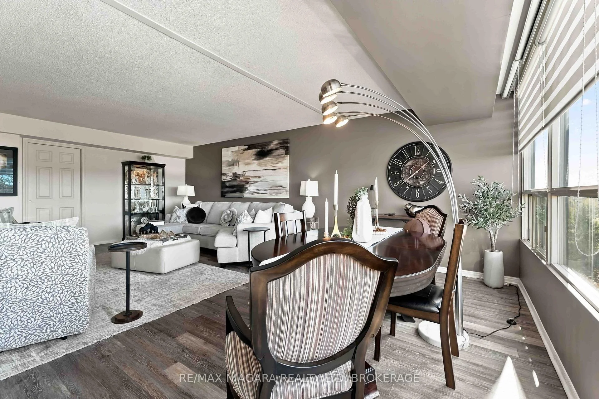 Photo 18 of Unit 704, 5100 Dorchester Road, Niagara Falls, Morrison — HOMEH